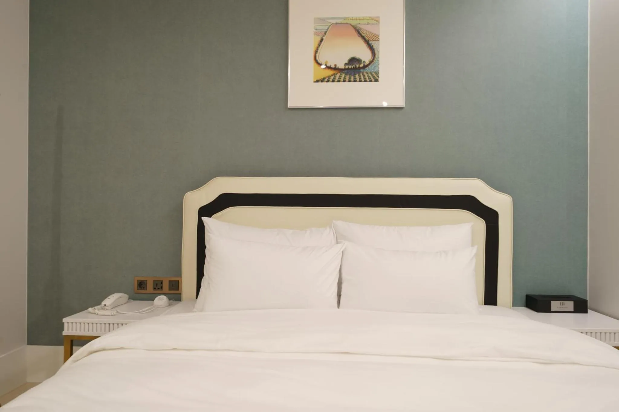 Bed in Busan H Avenue Jeonggwan Branch