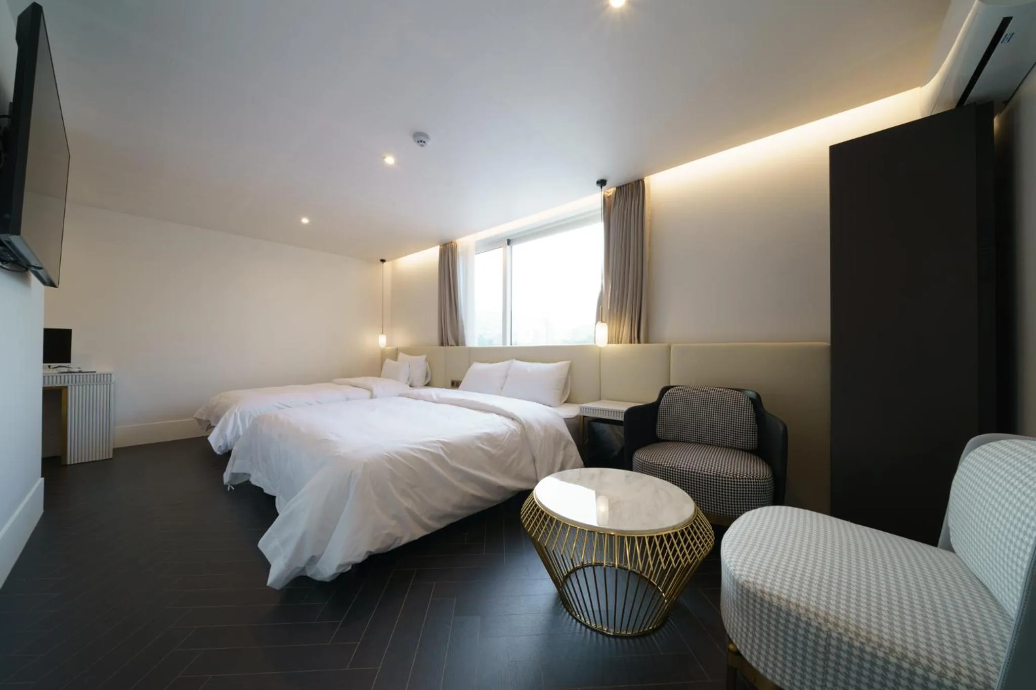 Bedroom, Bed in Busan H Avenue Jeonggwan Branch