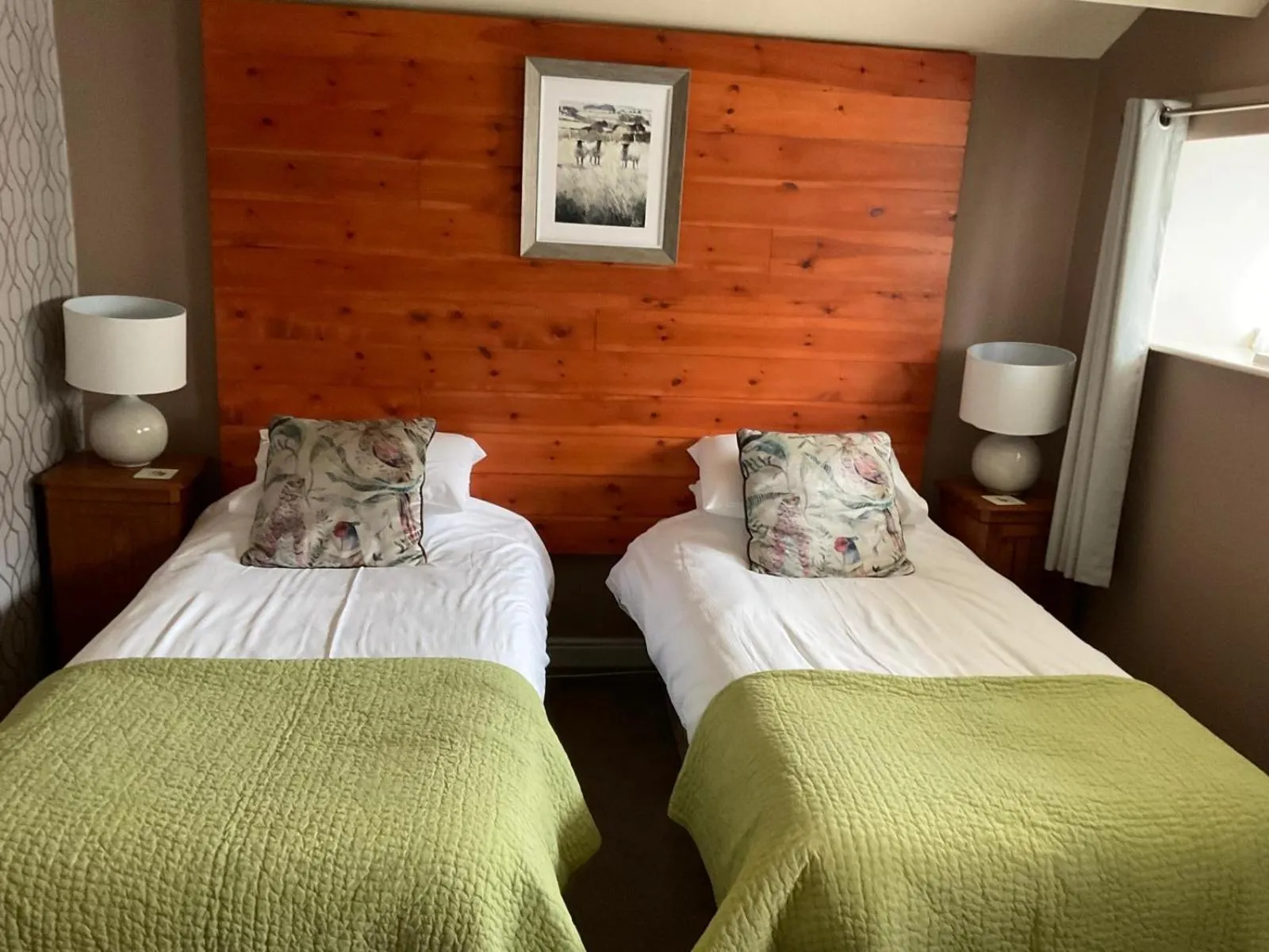 Bedroom, Bed in OYO Cocketts Hotel