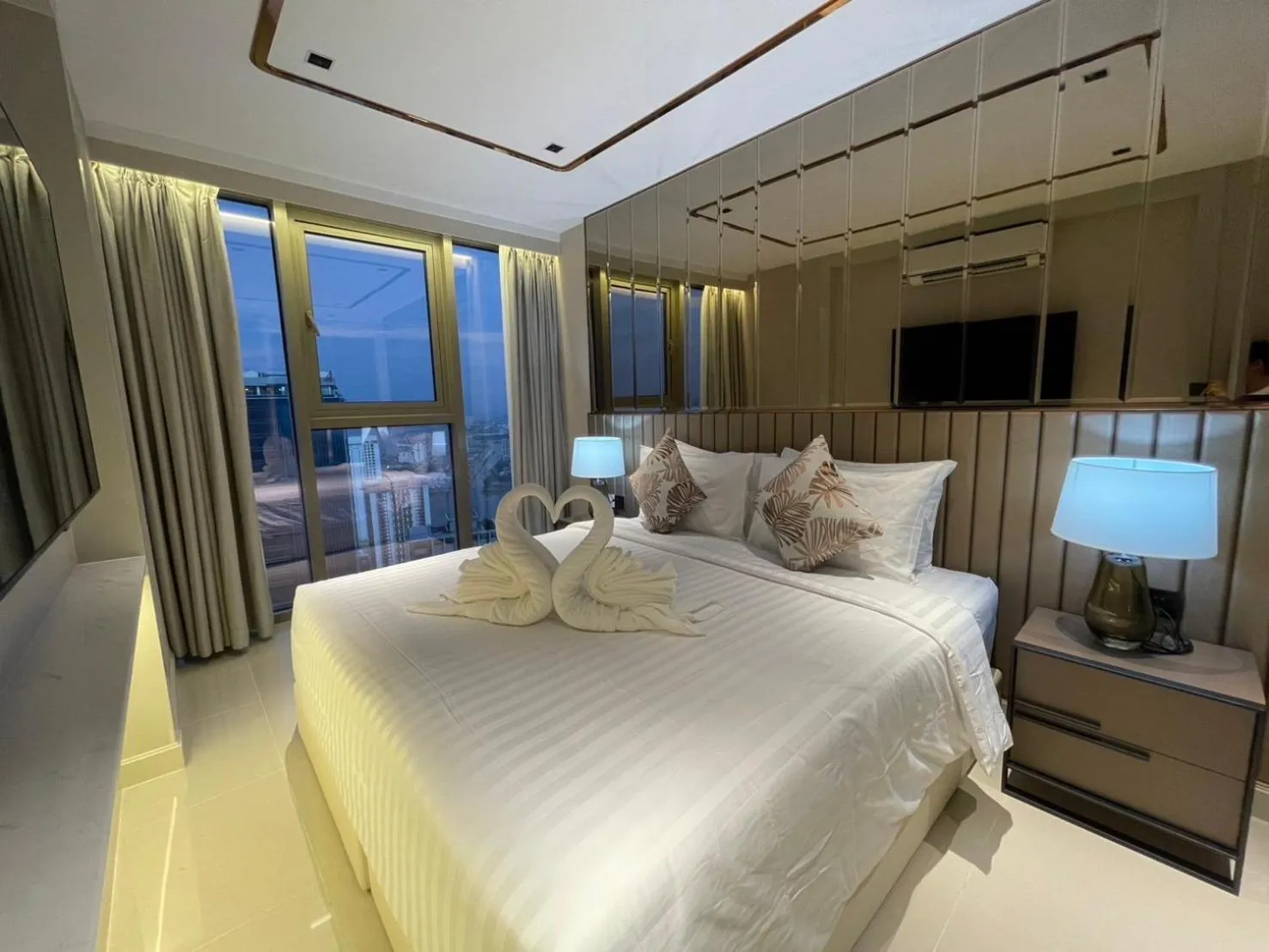 Bedroom, Bed in P Residence Phnom Penh