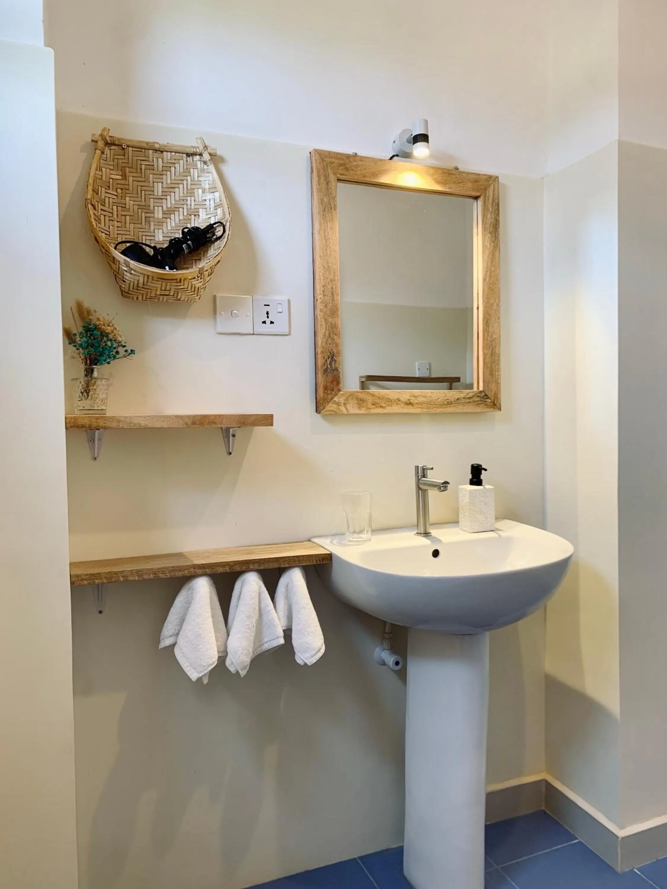 Bathroom in Oltremare Mirissa