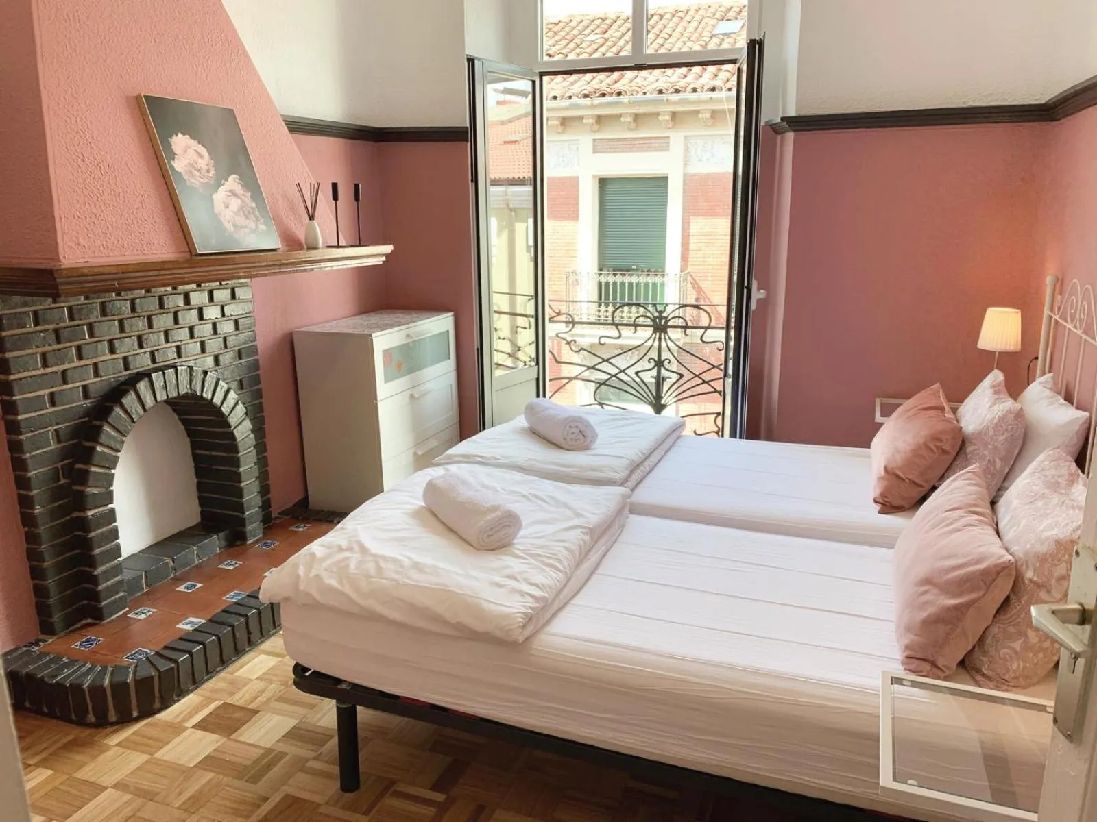 Twin Room with Shared Bathroom in Leon Hostel
