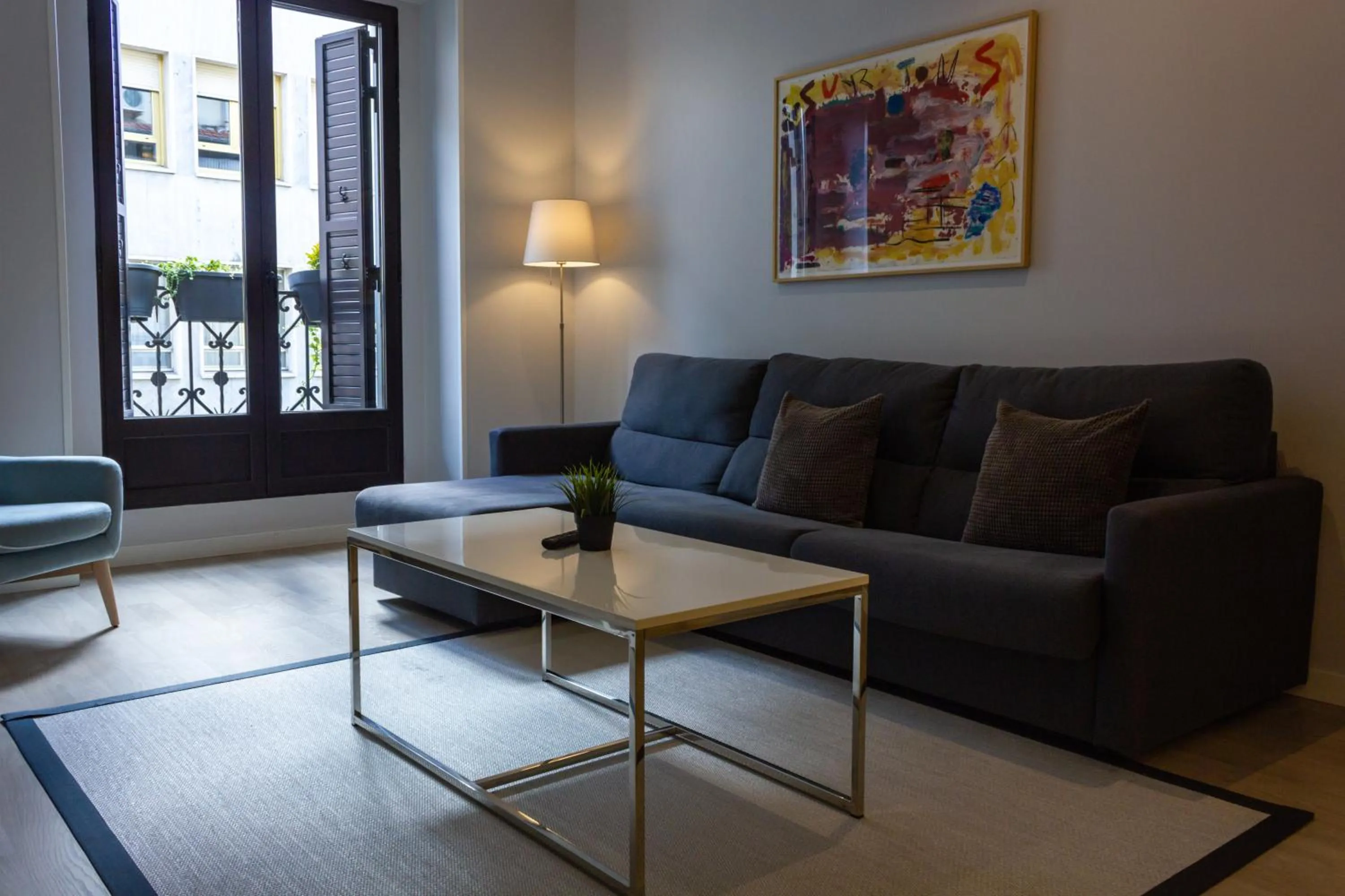 Living room in Arenal Suites Puerta del Sol