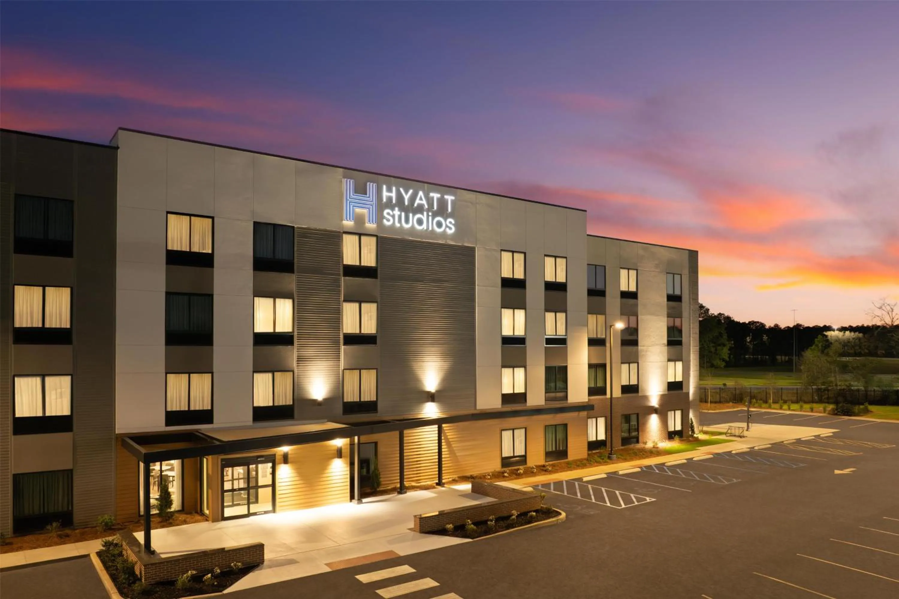 Property building in Hyatt Studios Mobile/Tillmans Corner