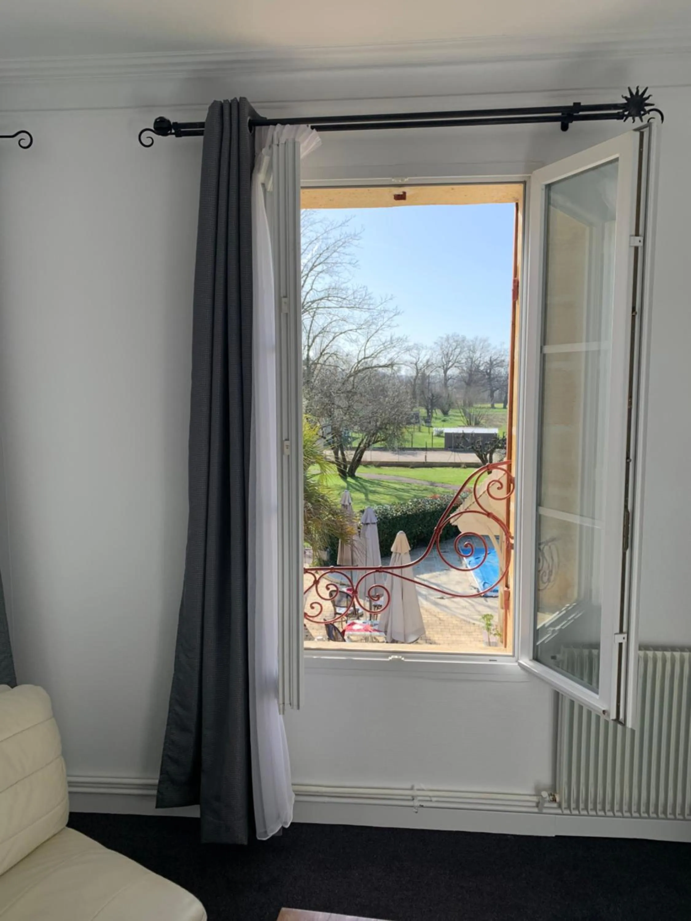 Garden view in Le Melchior