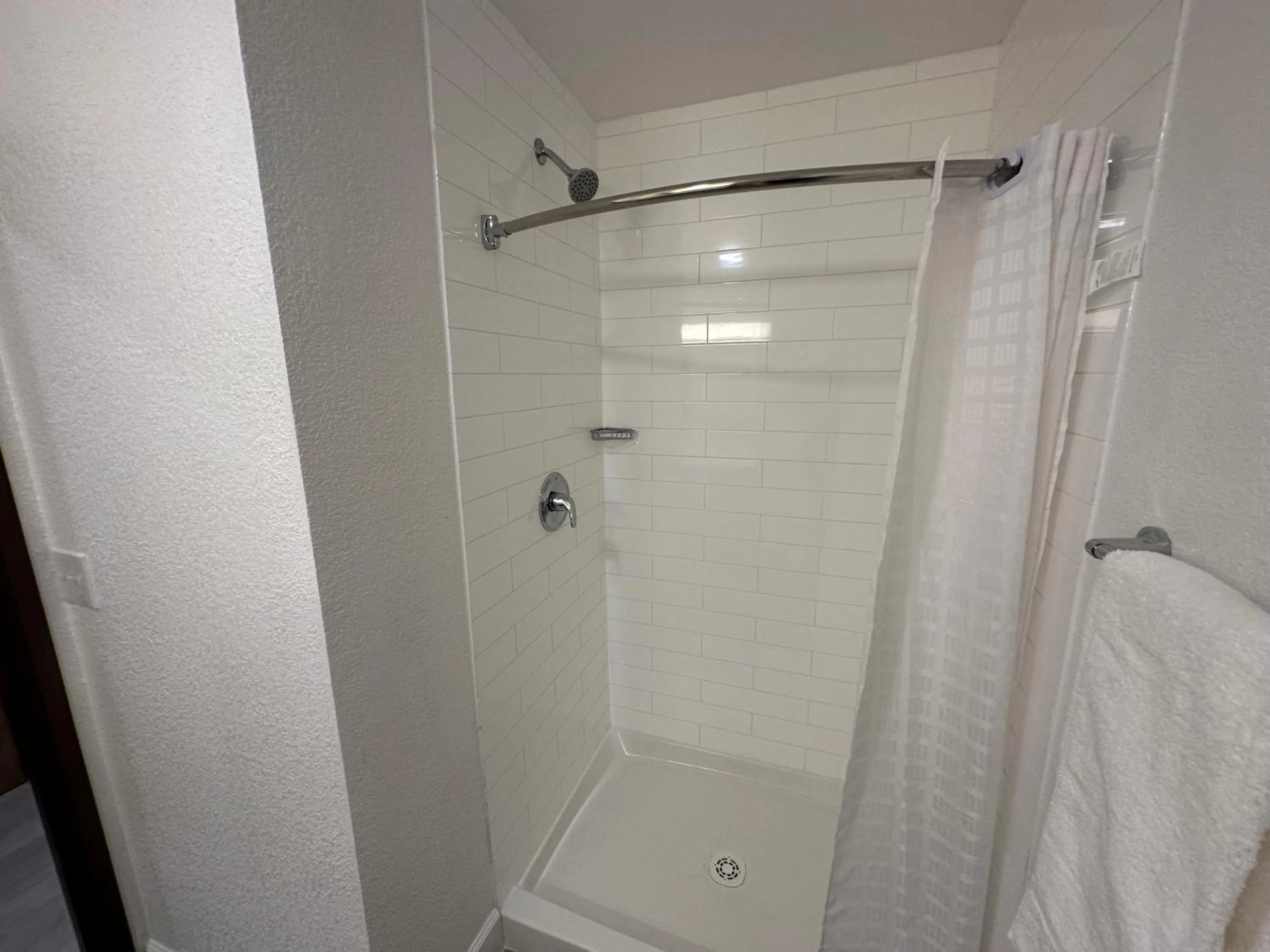 Bathroom in B&J Hotels