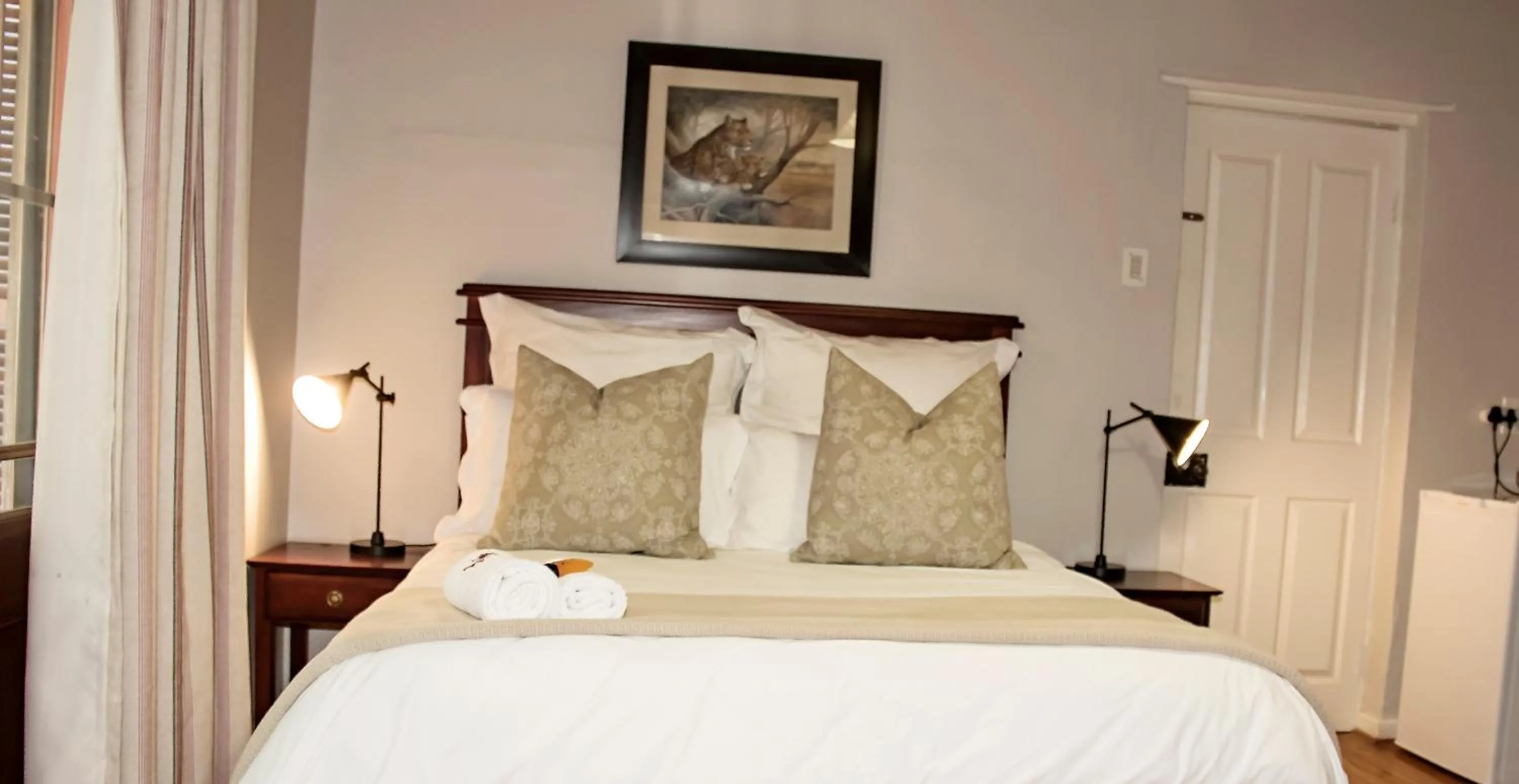 Bedroom, Bed in Beaufort Manor Country Lodge