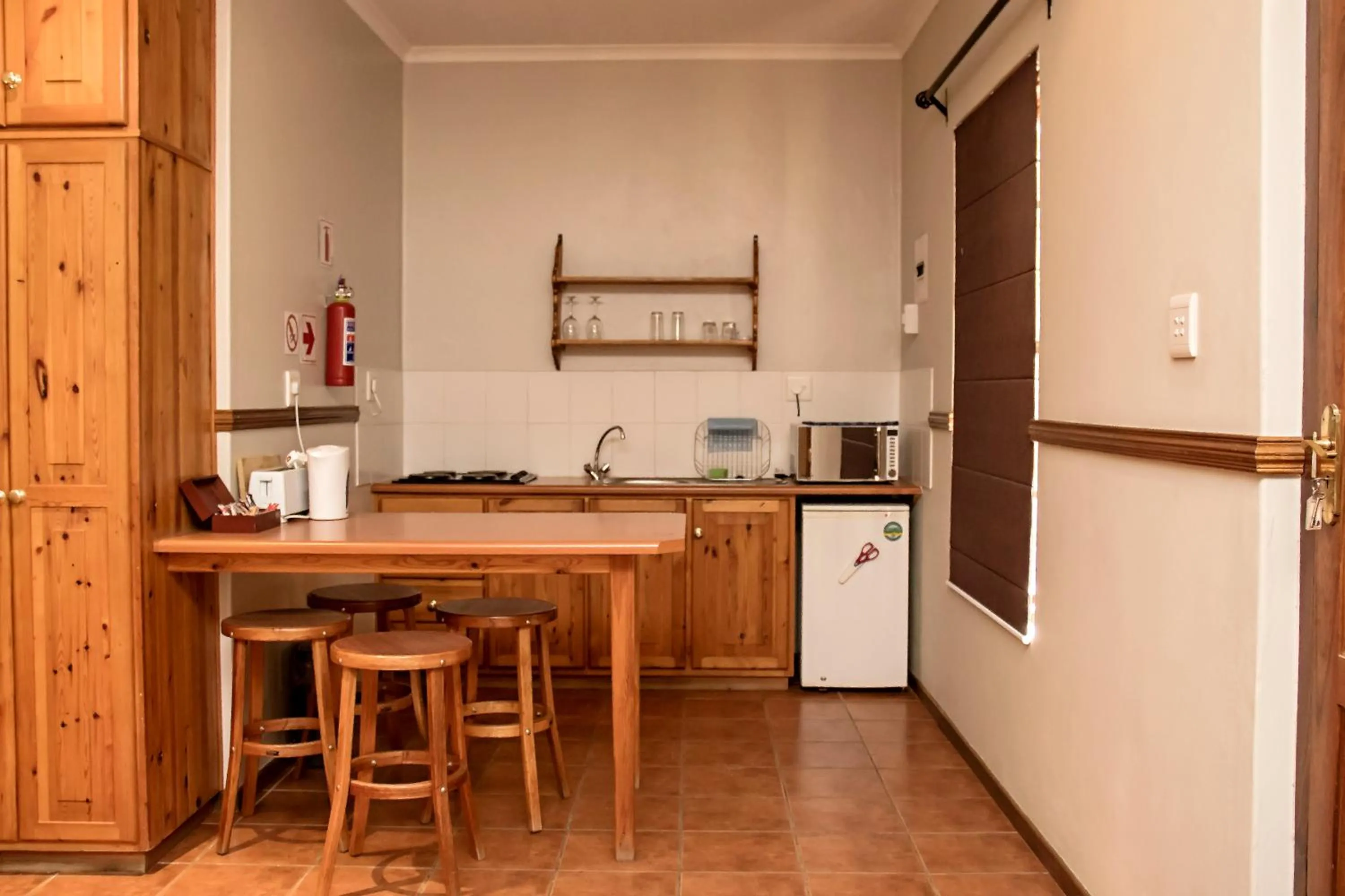 Kitchen or kitchenette in Beaufort Manor Country Lodge