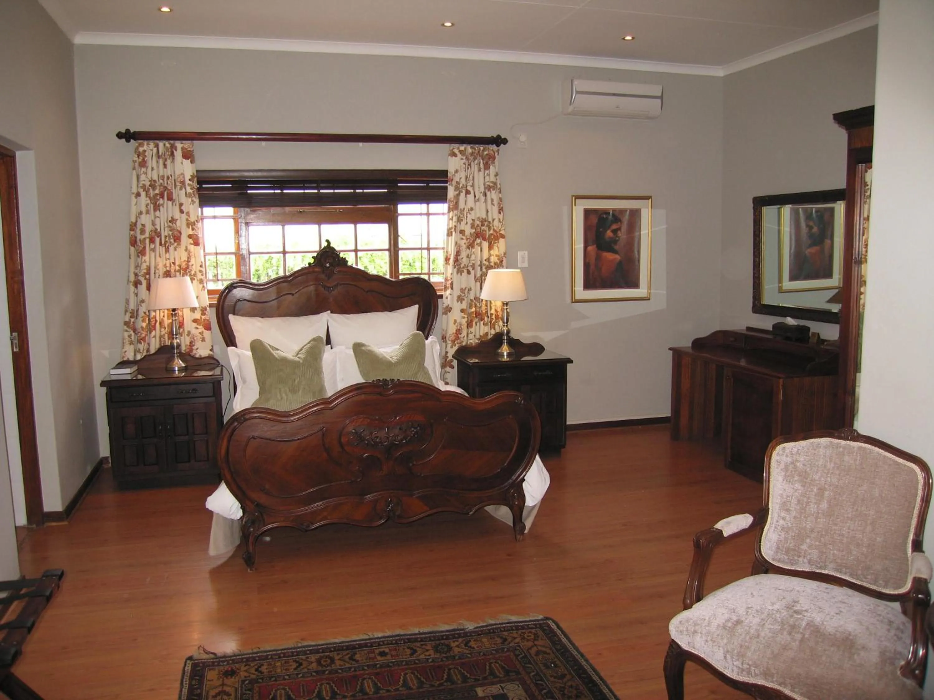 Bedroom in Beaufort Manor Country Lodge