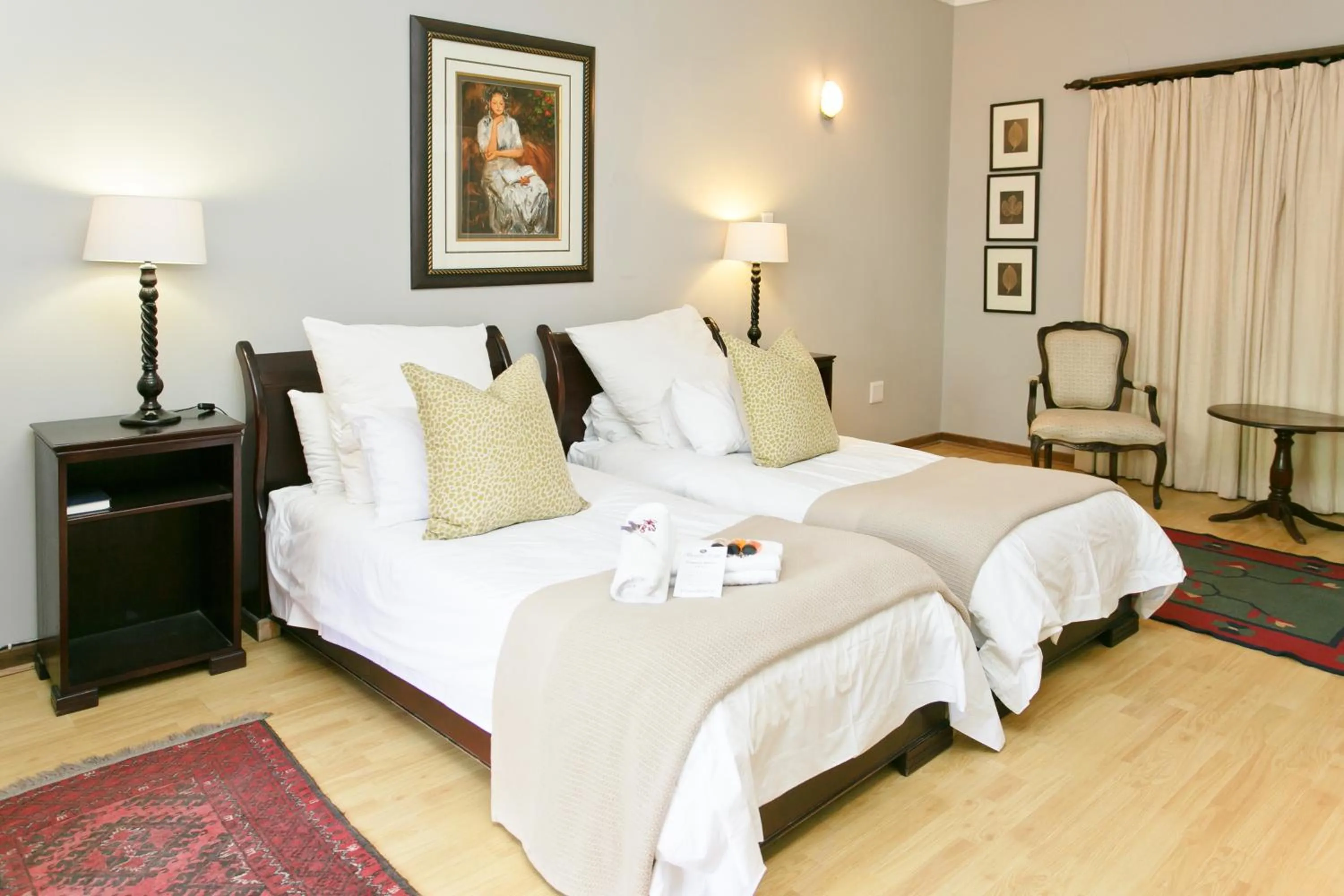 Bedroom, Bed in Beaufort Manor Country Lodge