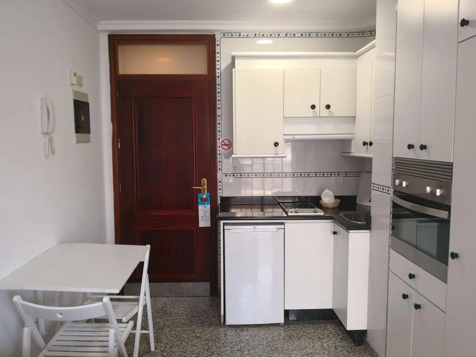 Kitchen or kitchenette in Apartamentos Sol Mar