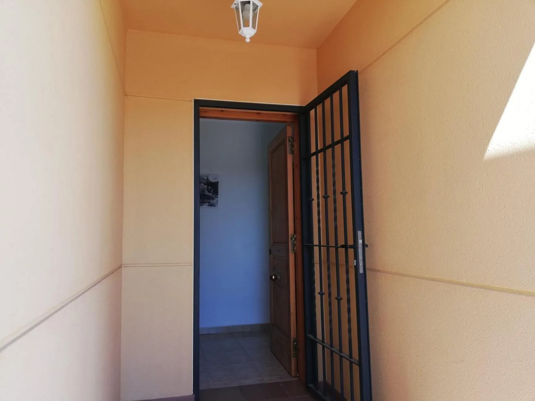 Property building in Villa Galicia