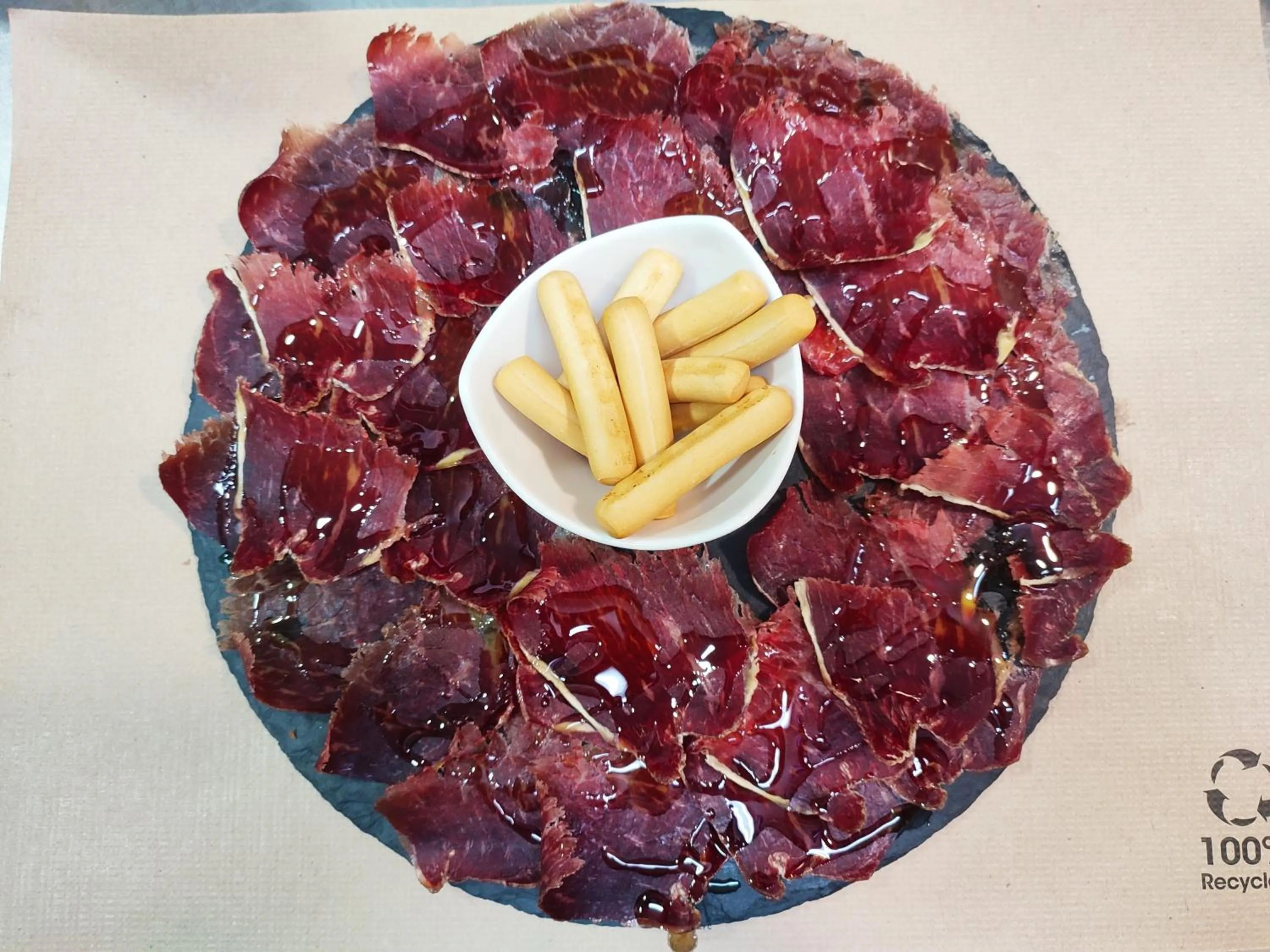 Restaurant/places to eat in Hotel Restaurante Las Camelias