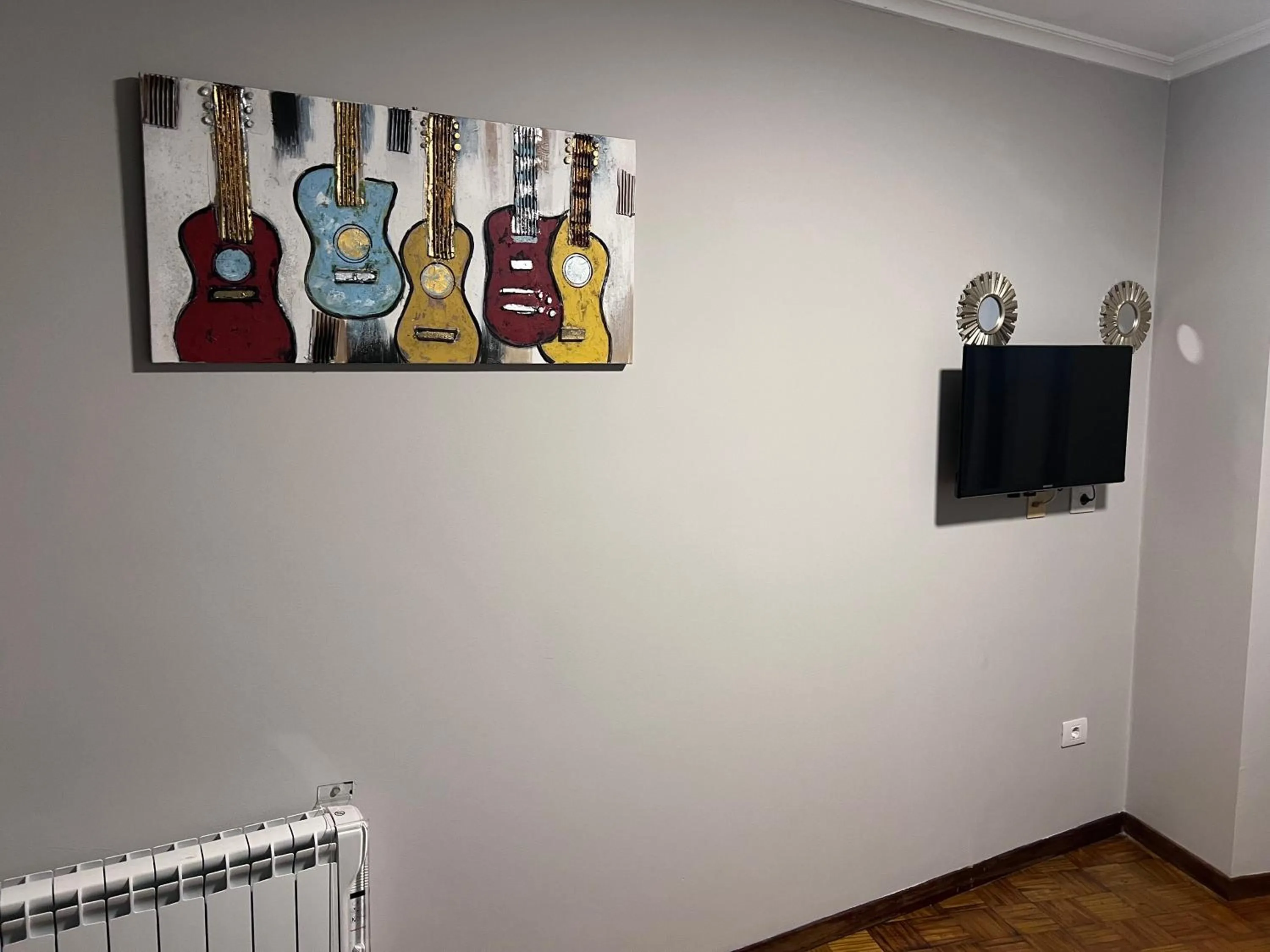 TV and multimedia in Hotel Celta Galaico