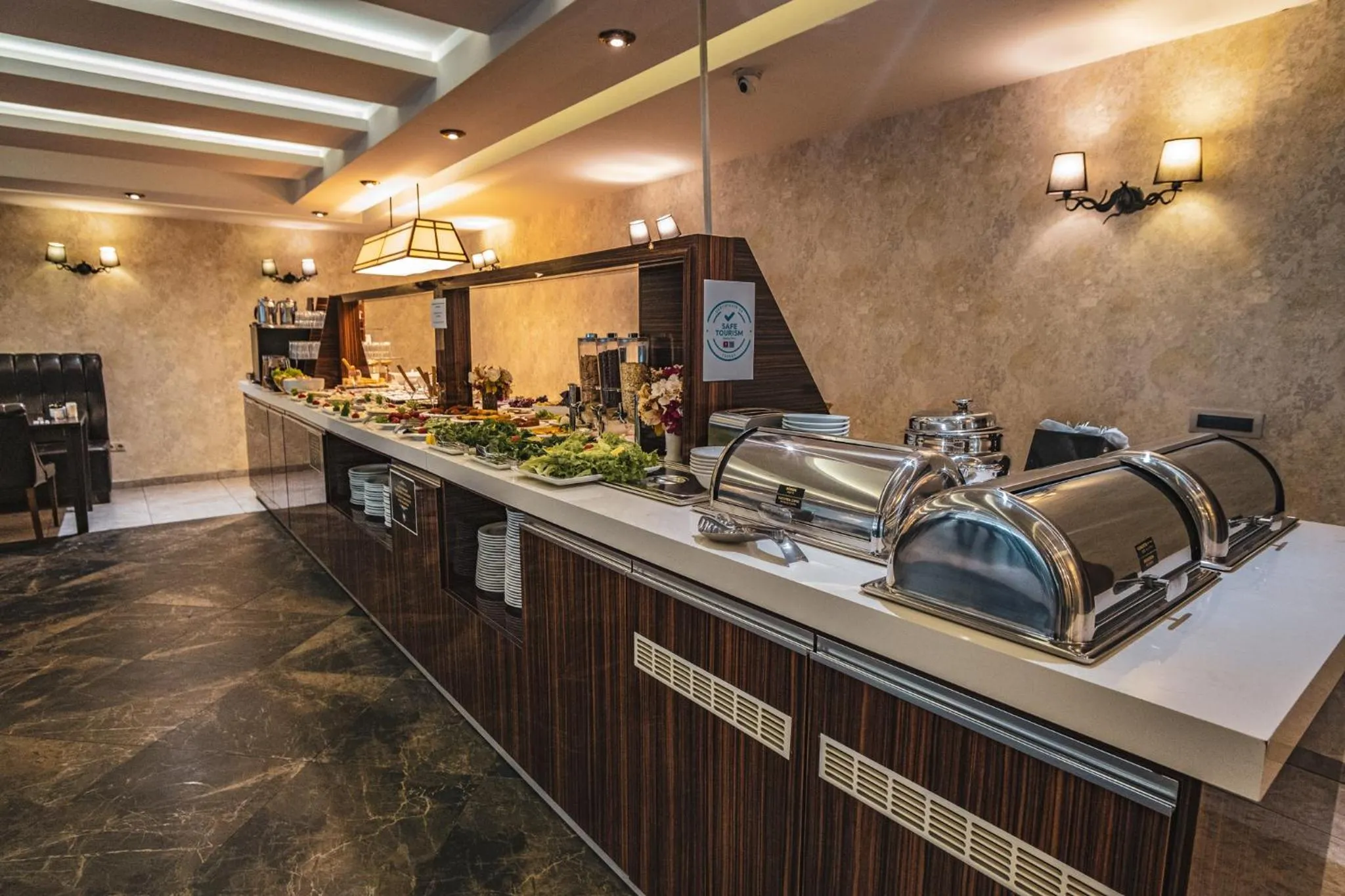 Breakfast in Royal Hotel Inegol