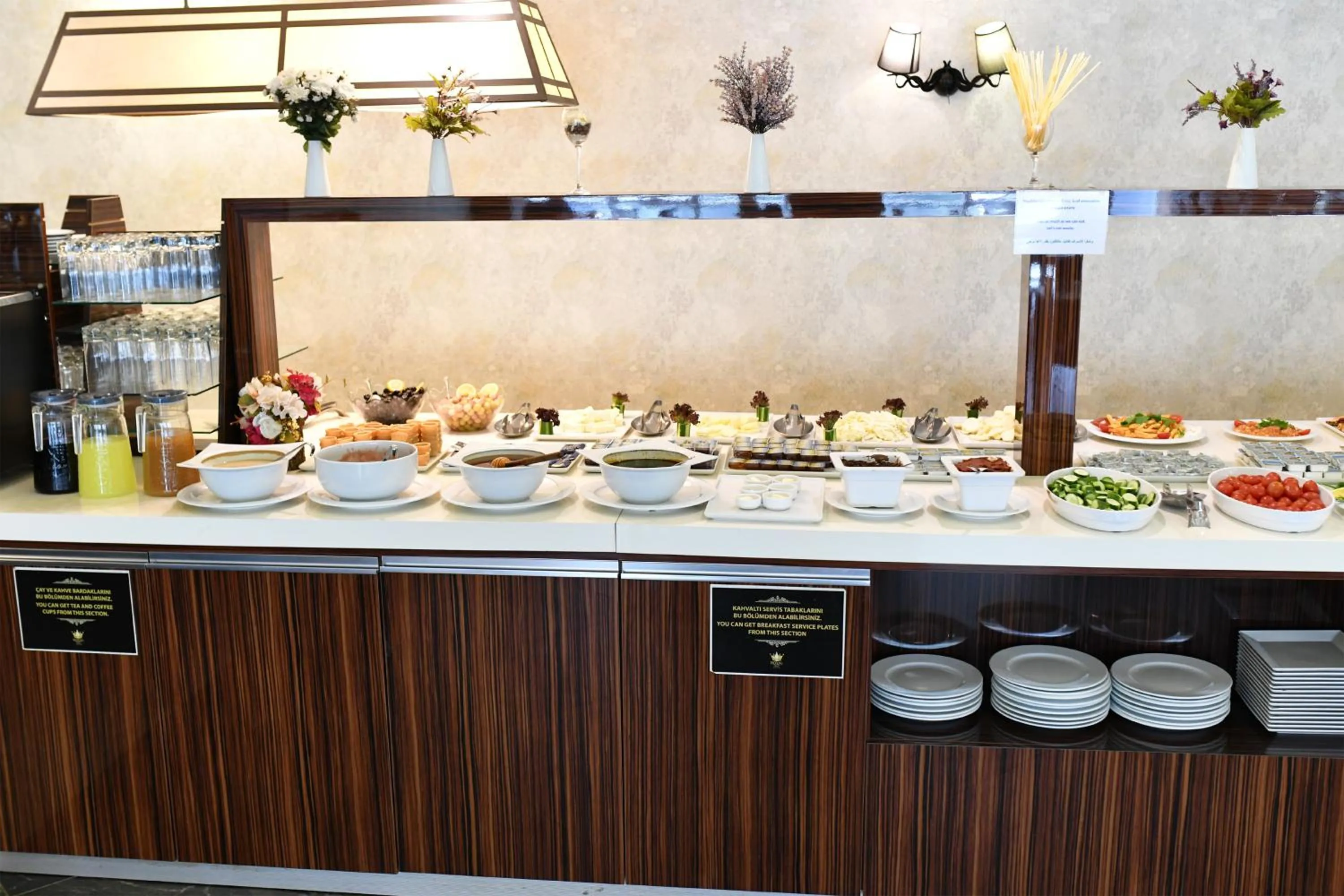 Breakfast in Royal Hotel Inegol