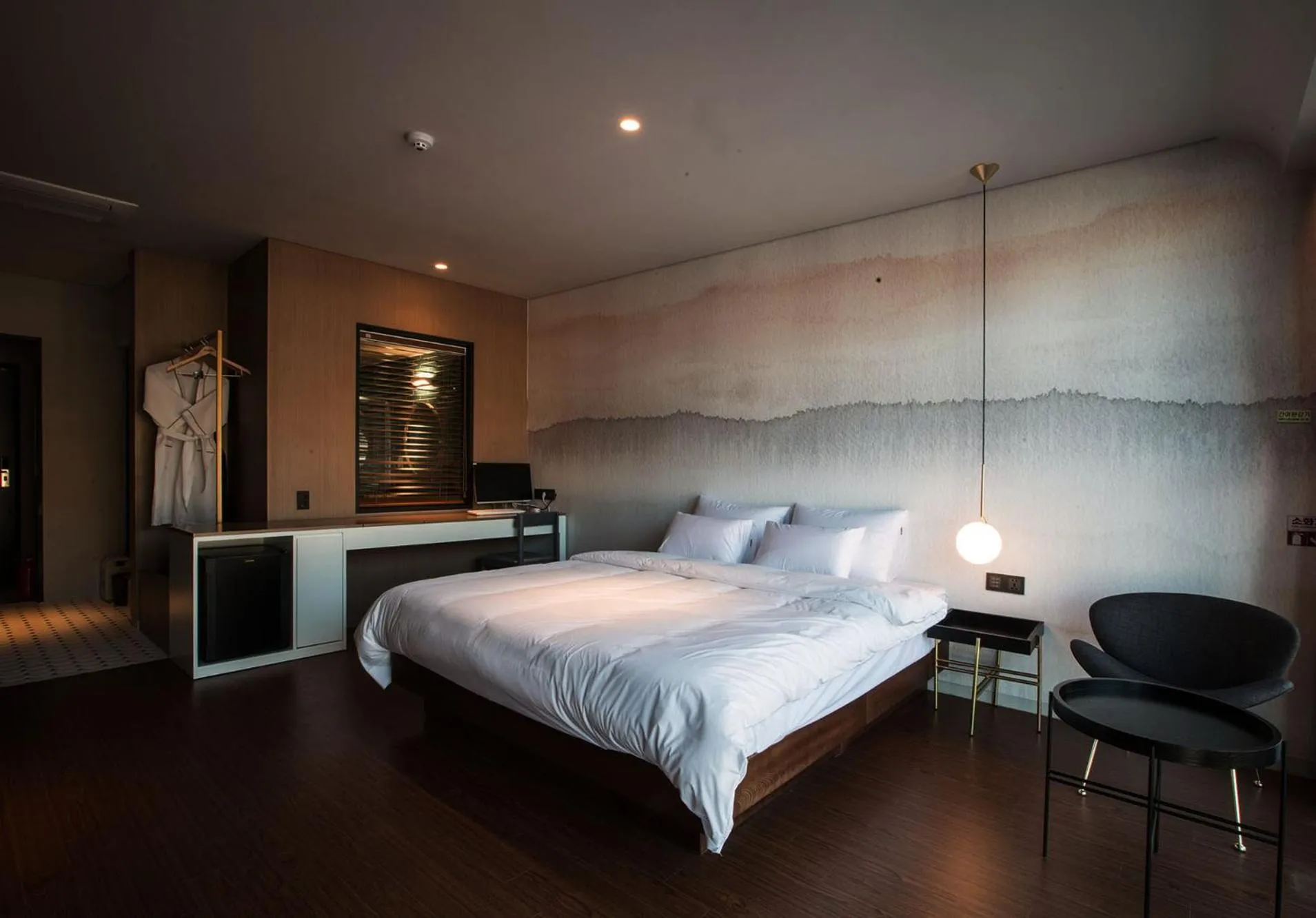 Bed in Hound Hotel Changwon Jinhae