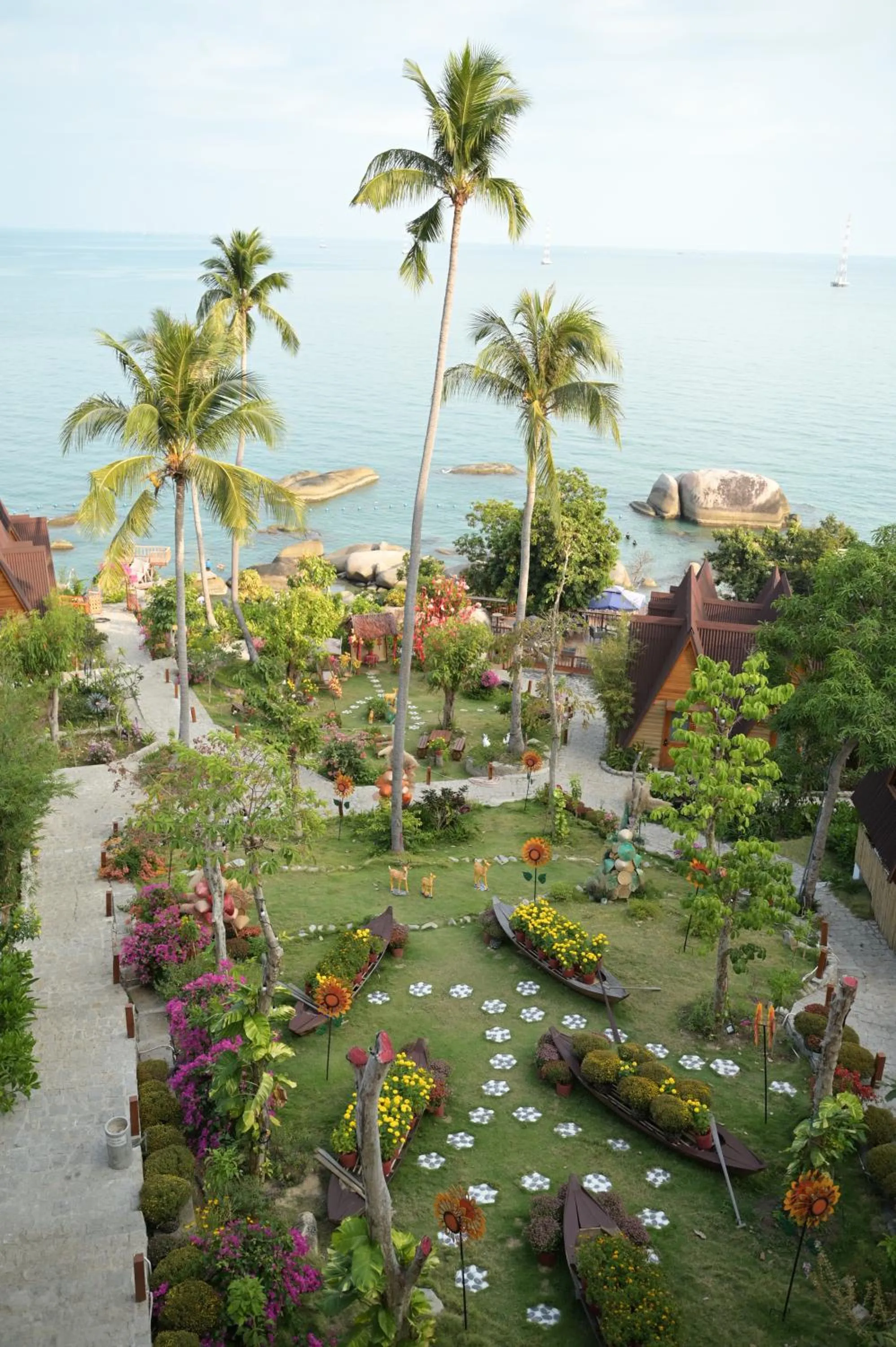 On site in Fly Up Resort