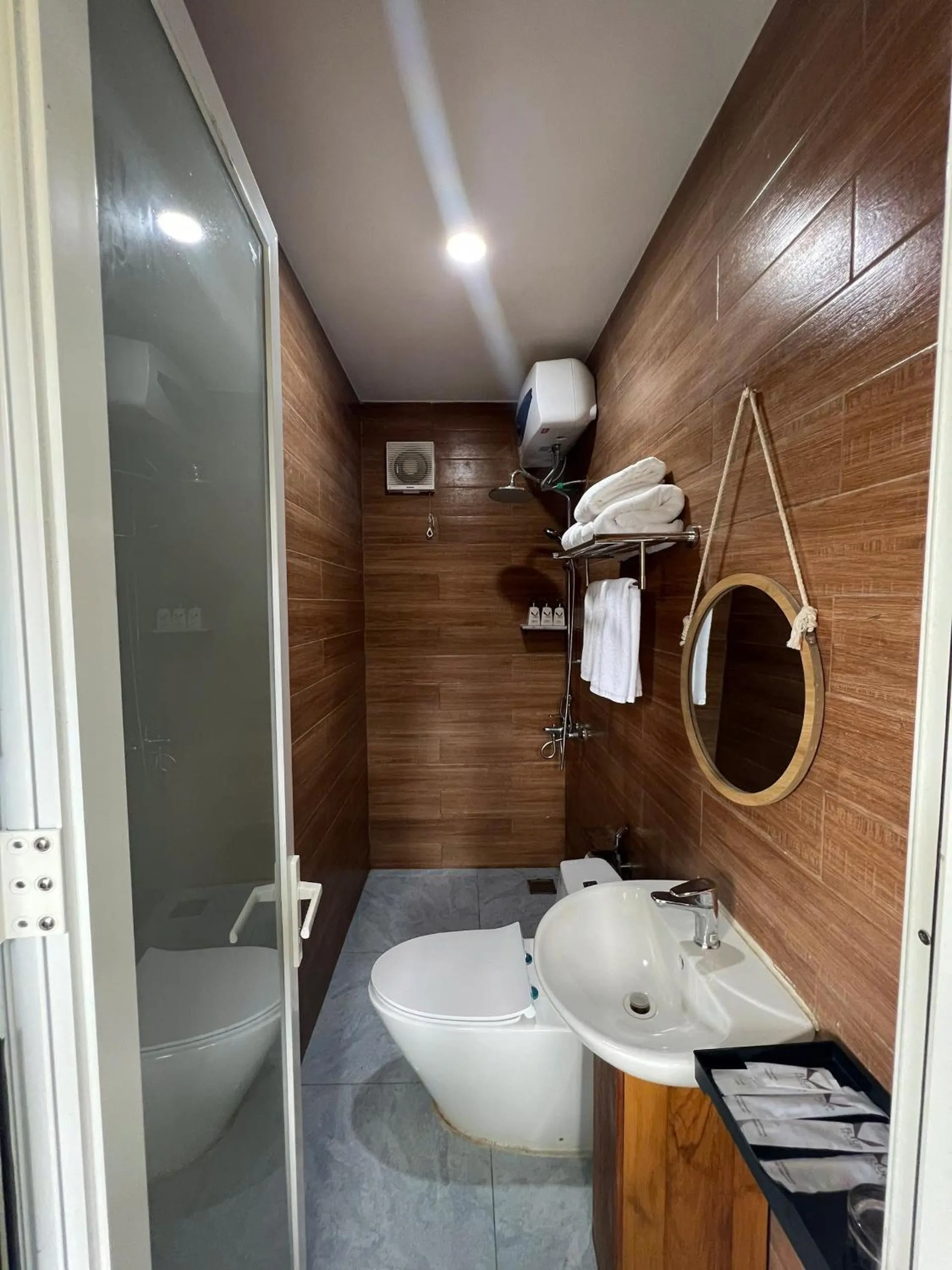 Shower in Fly Up Resort