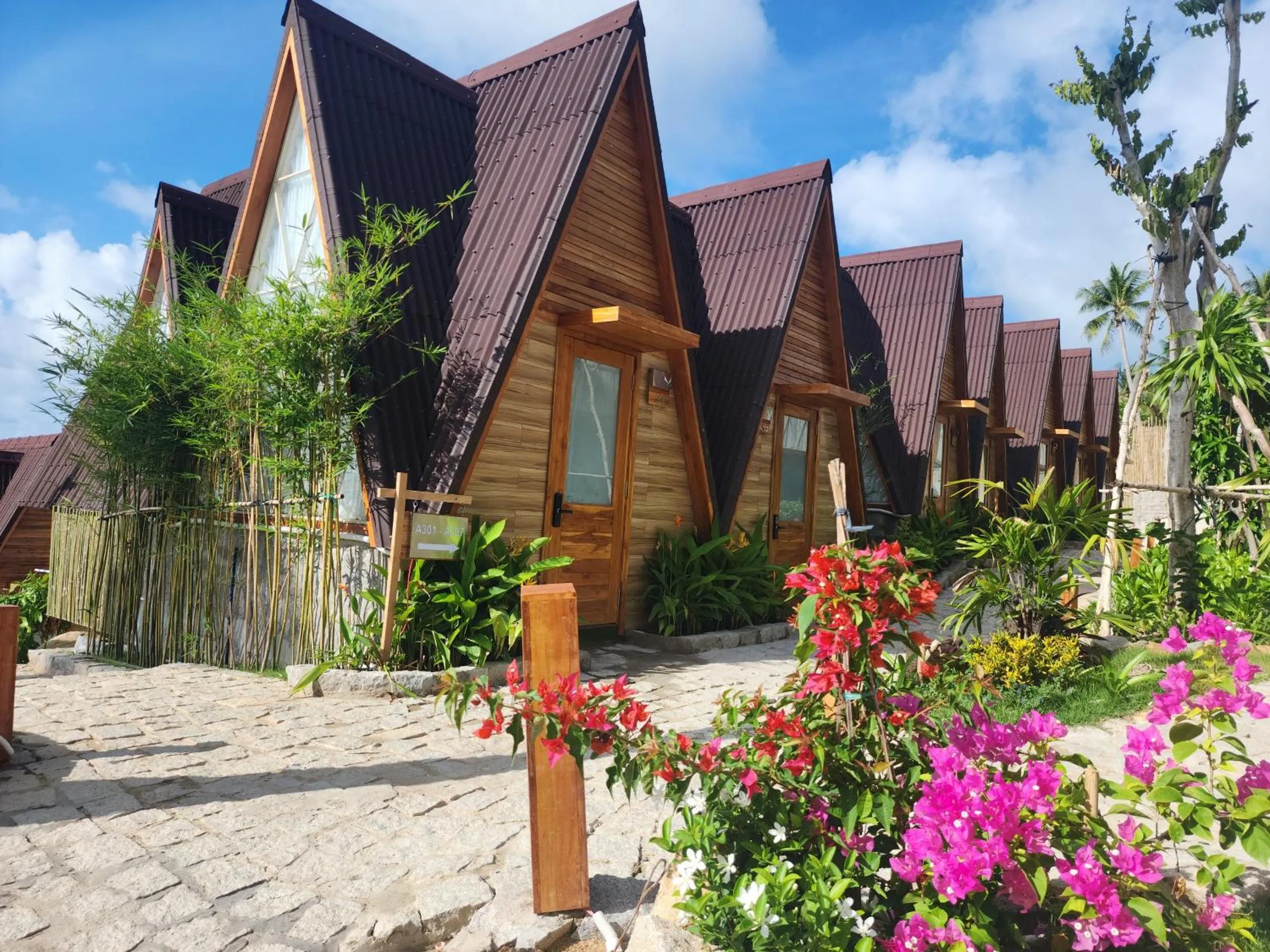 On site in Fly Up Resort