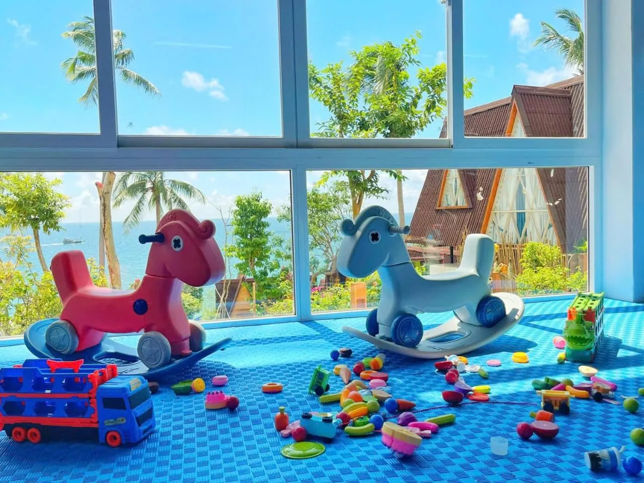 Children play ground in Fly Up Resort