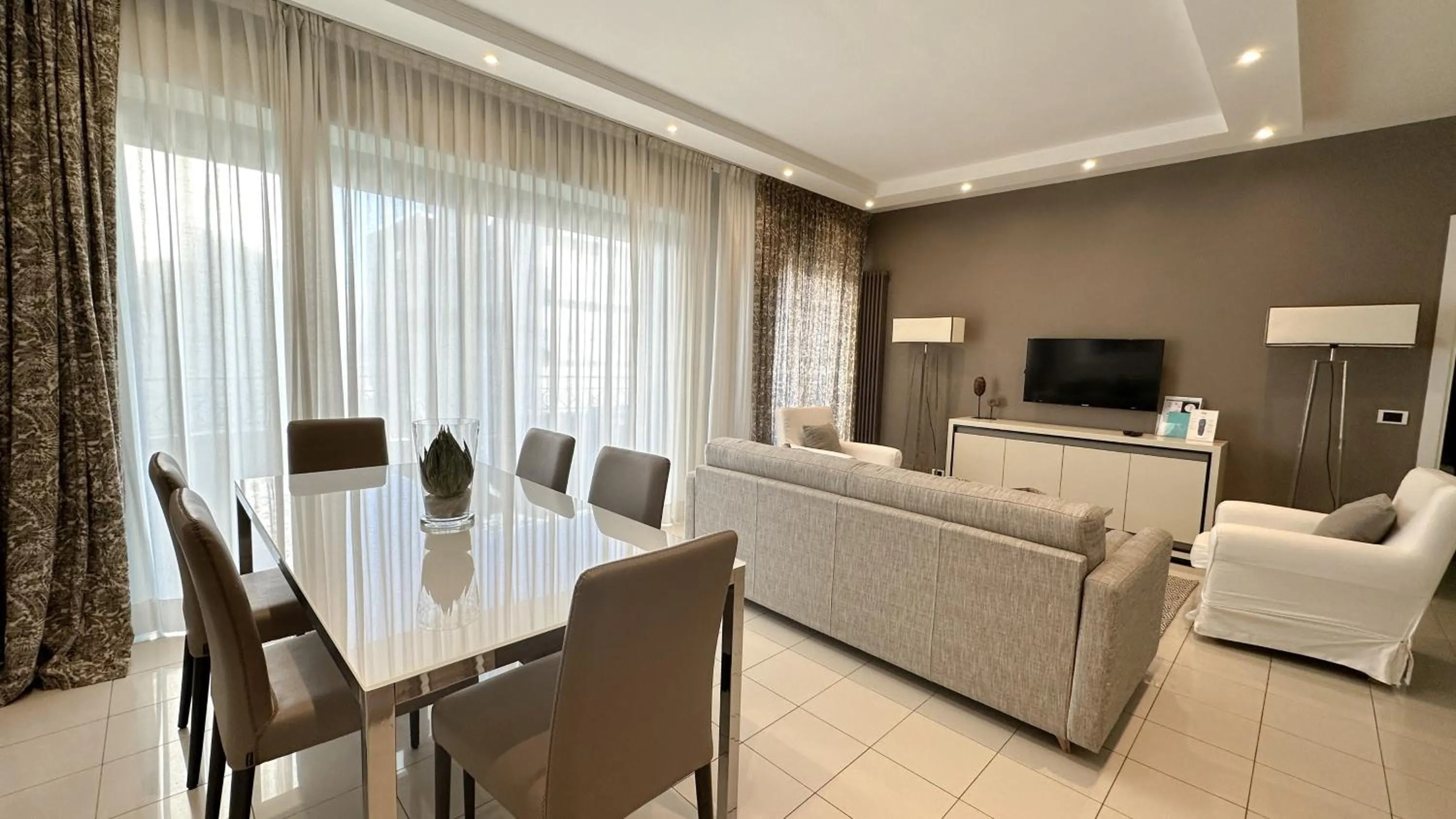 TV and multimedia in Residence Lungomare - Charming apartments