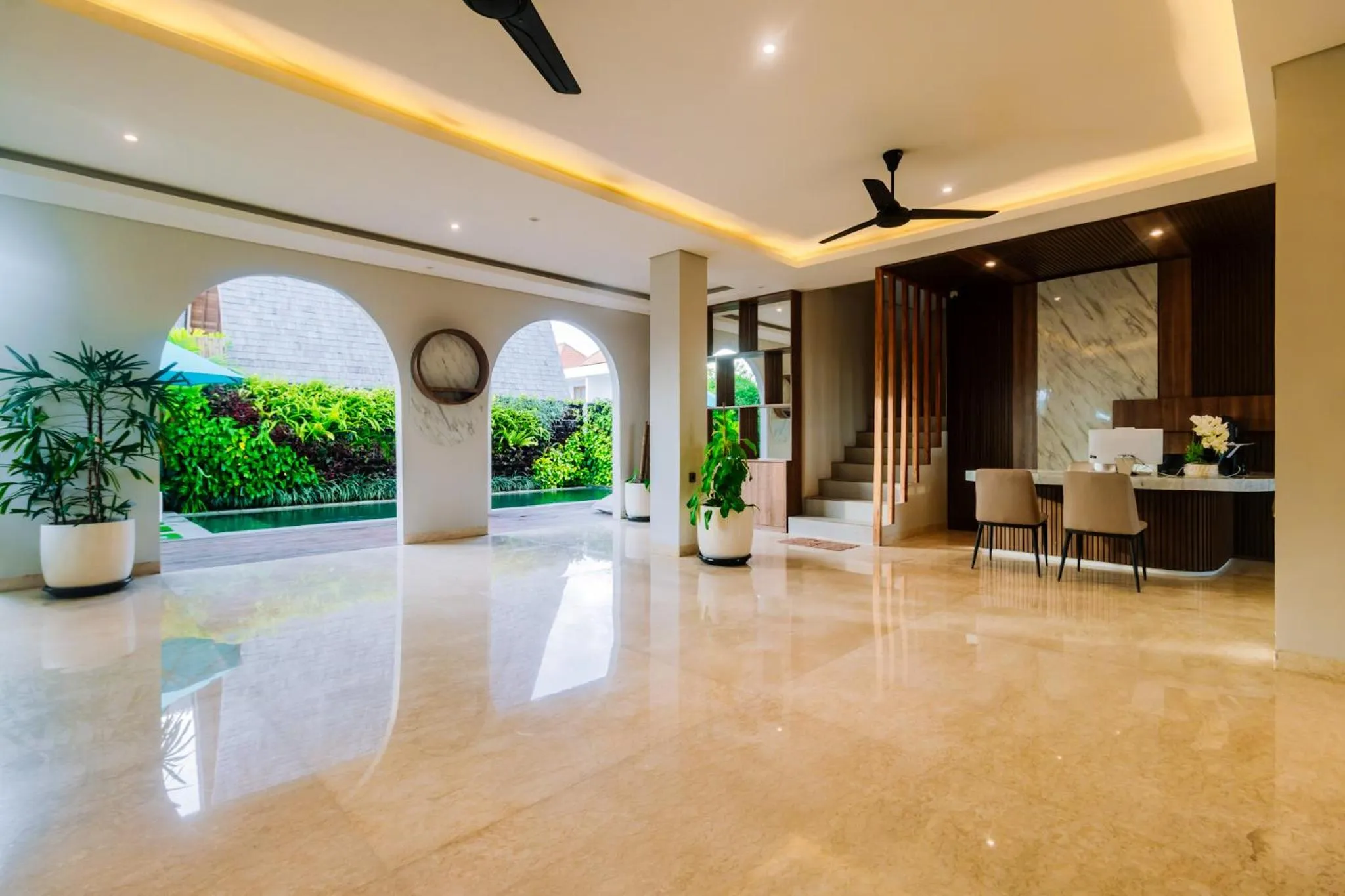 Lobby or reception in Campbar 4 by AGATA