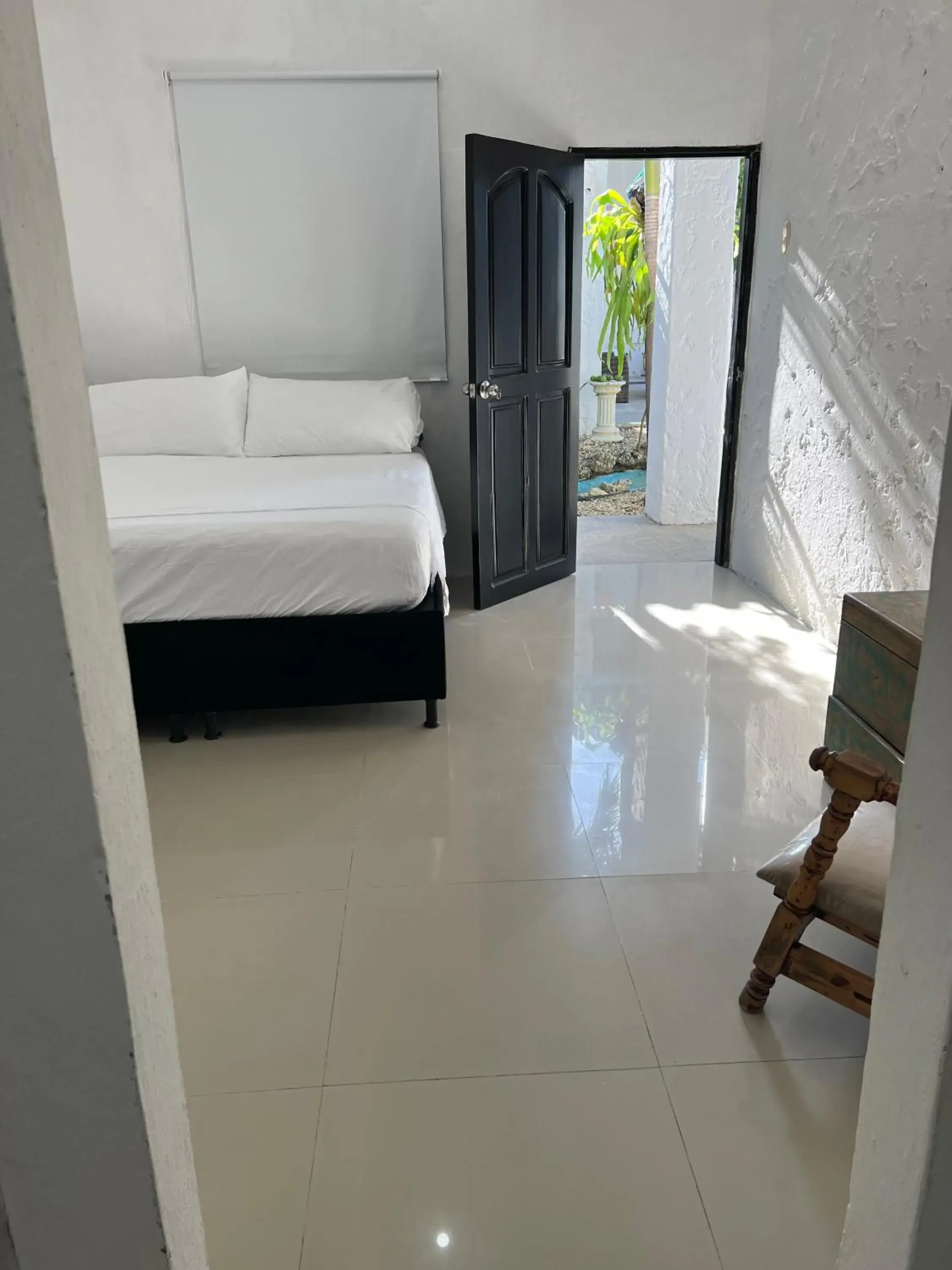 Double Room with Fan in Casa Torices Real 12 Double Room with Fan in Casa Torices Real 12