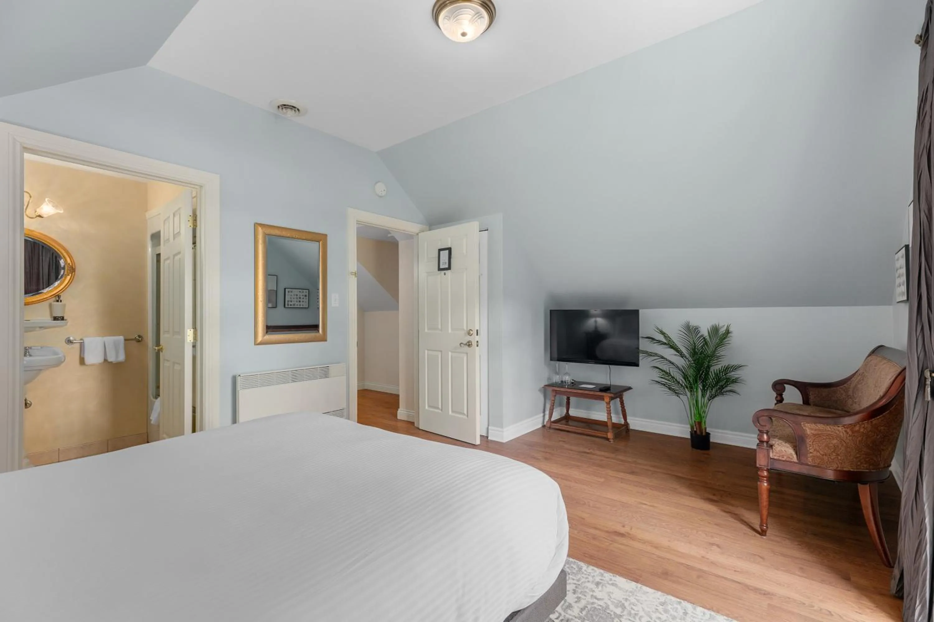 Bed in Manoir Sweetsburg