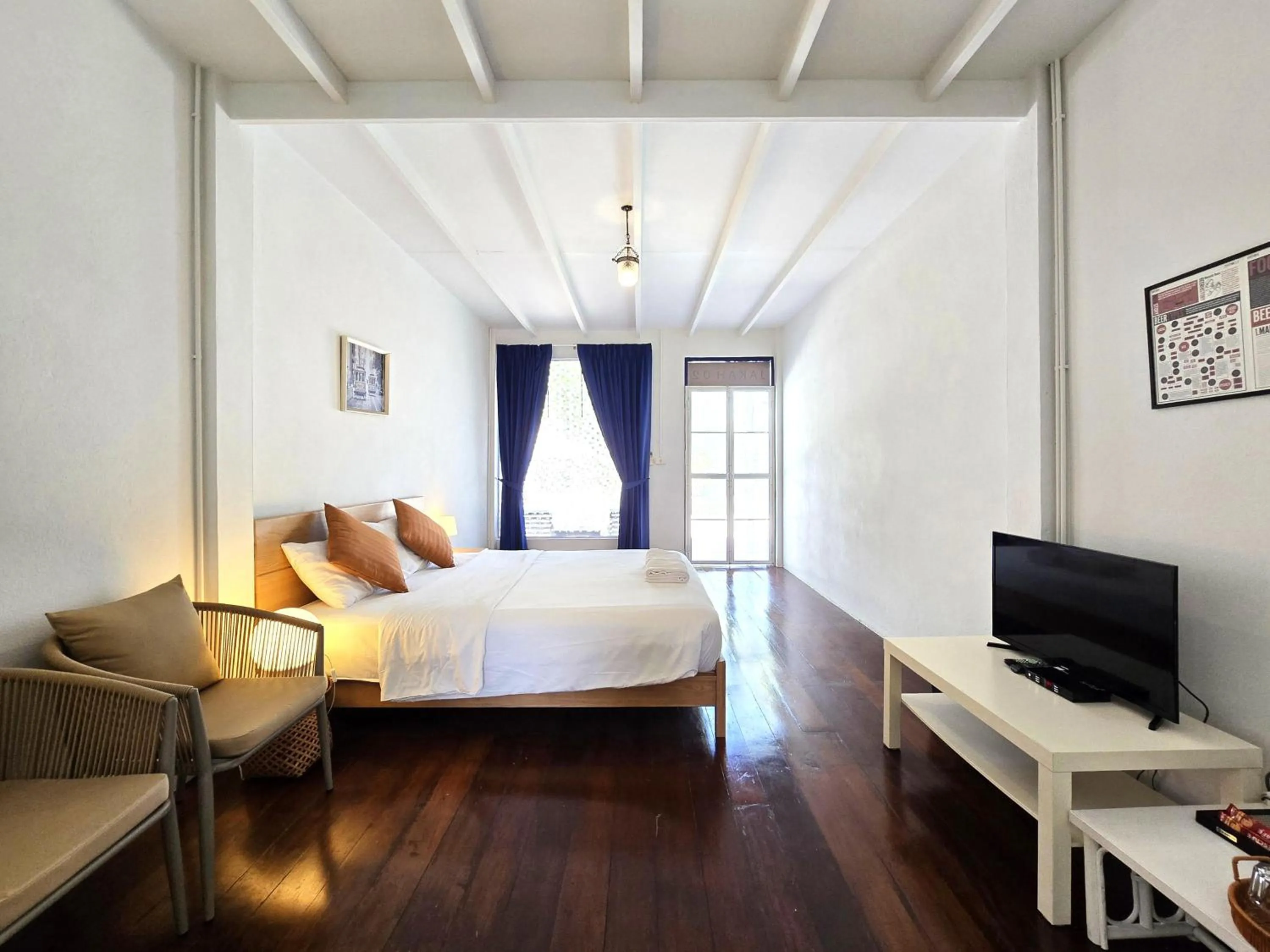 Bed in Arthit -Tara Lodge