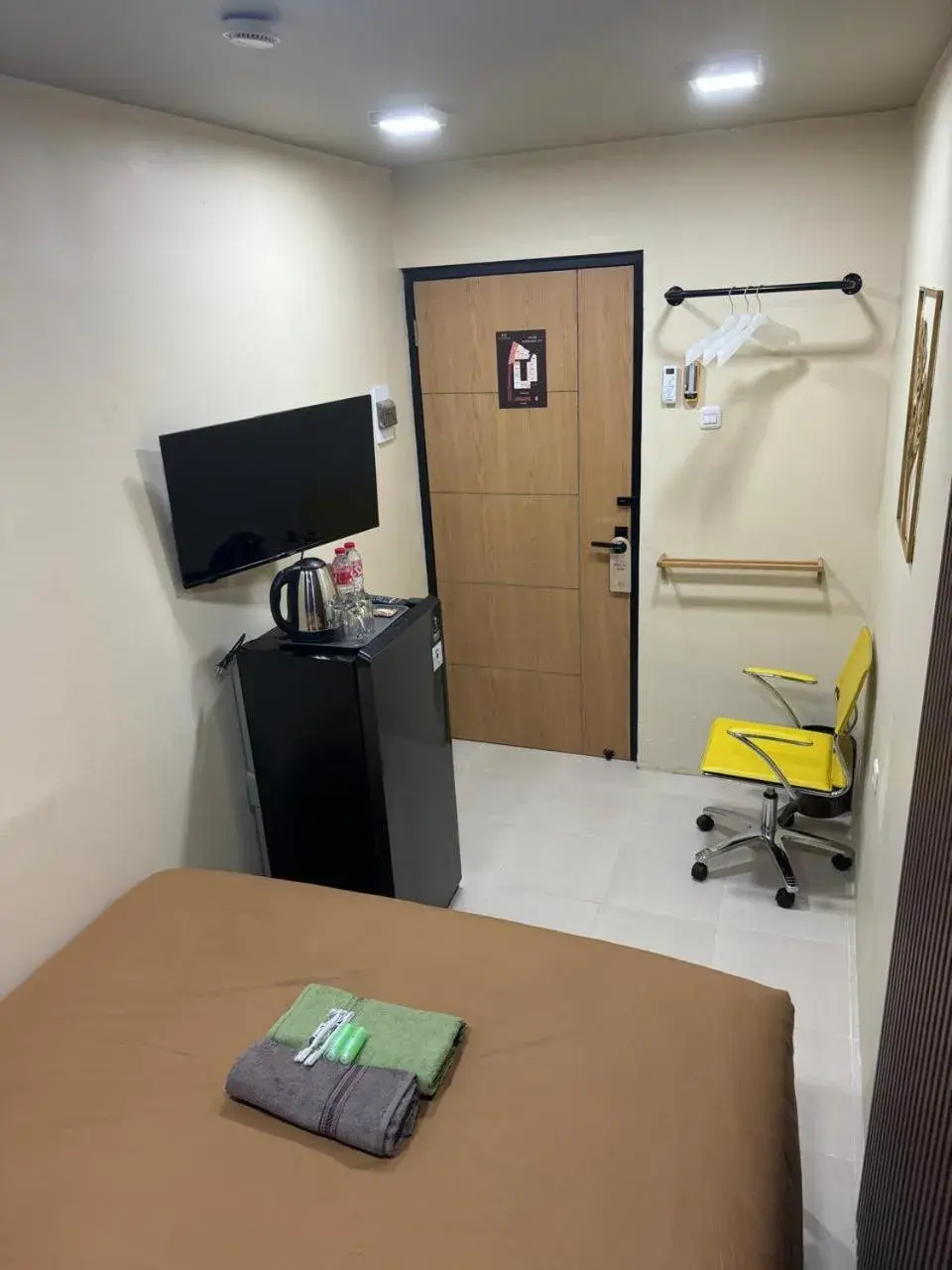 Standard Double Room with Shared Bathroom in Kostkan House Standard Double Room with Shared Bathroom in Kostkan House