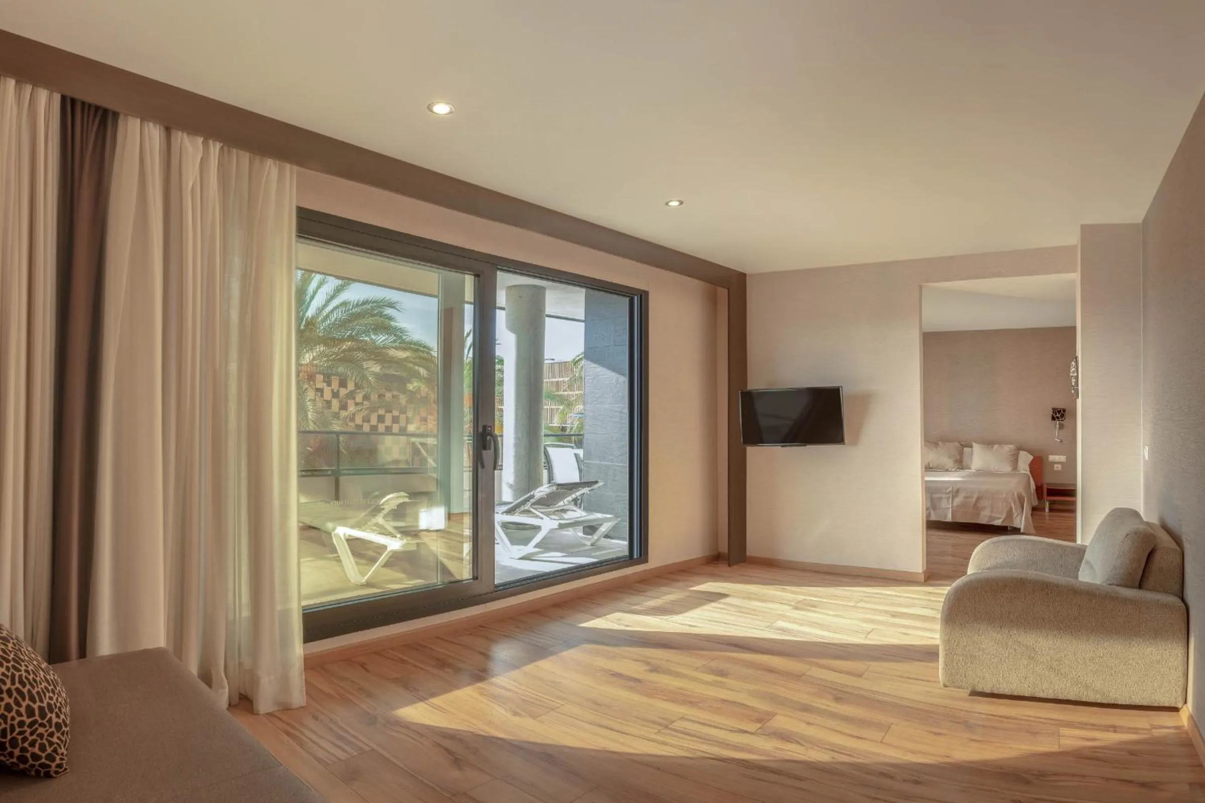 Bedroom in RH Don Carlos & Spa