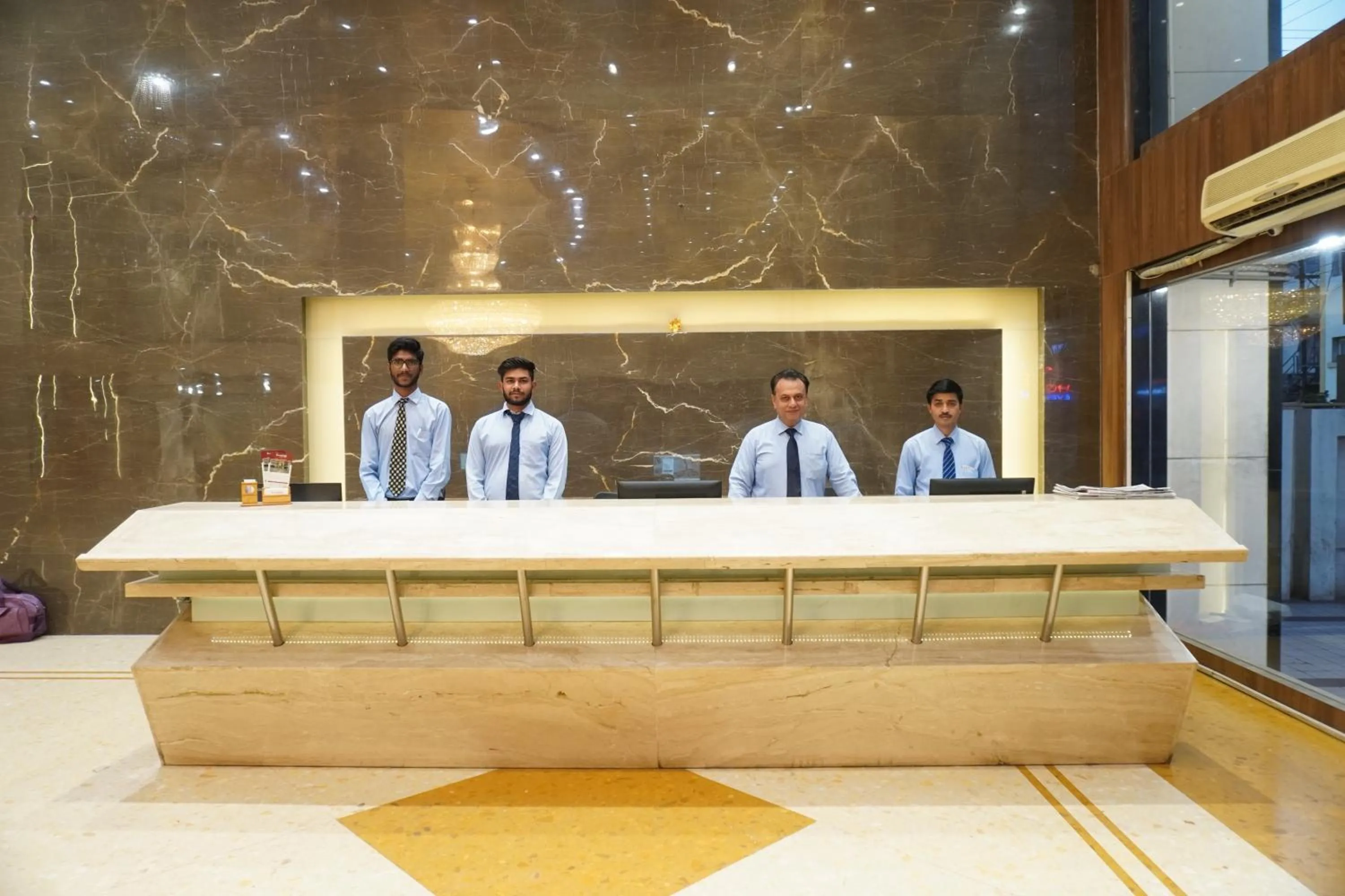 Lobby or reception in Hotel The Evergrand Palace