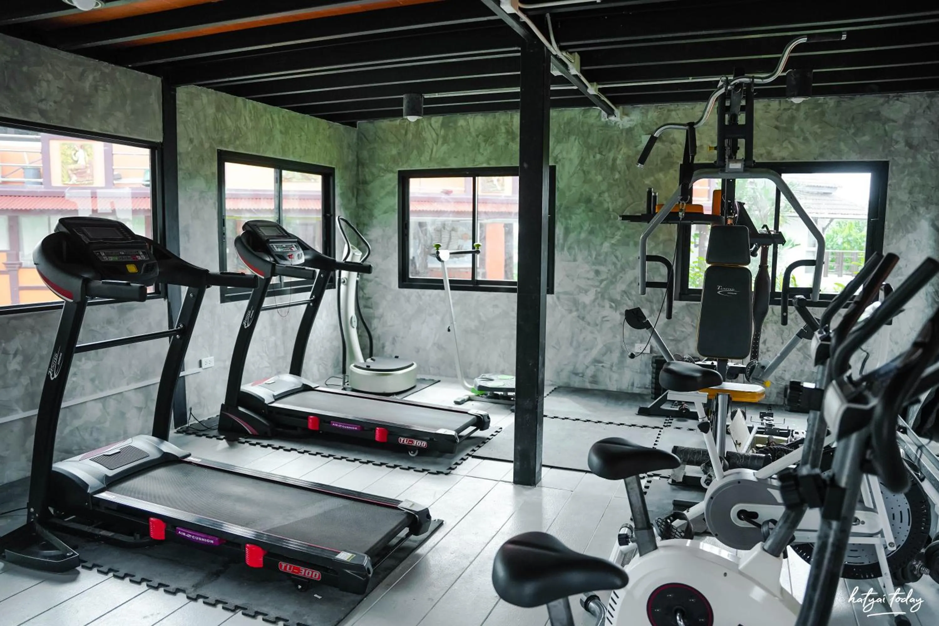 Fitness centre/facilities in Chomview Lanta Water Park Resort