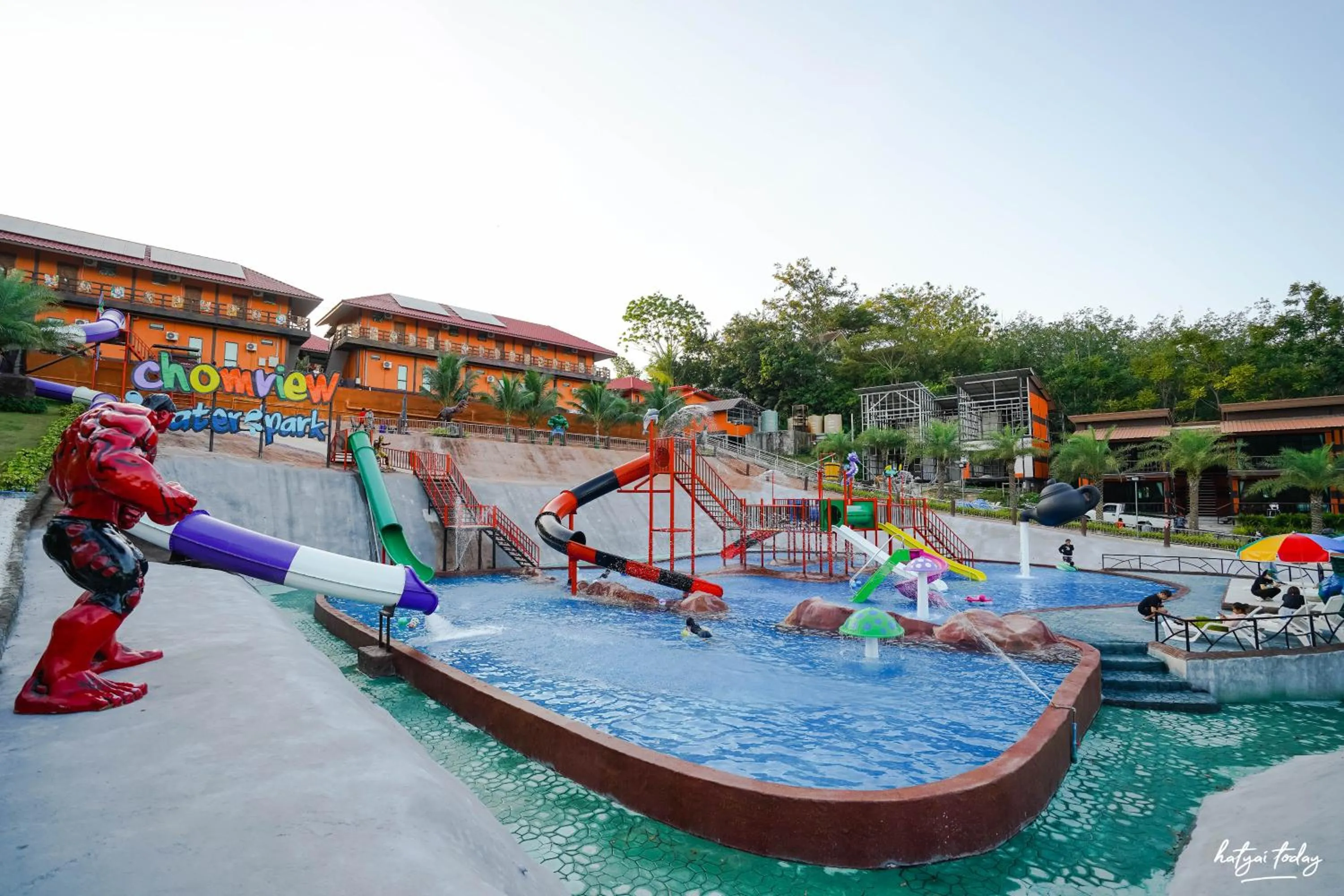 People in Chomview Lanta Water Park Resort