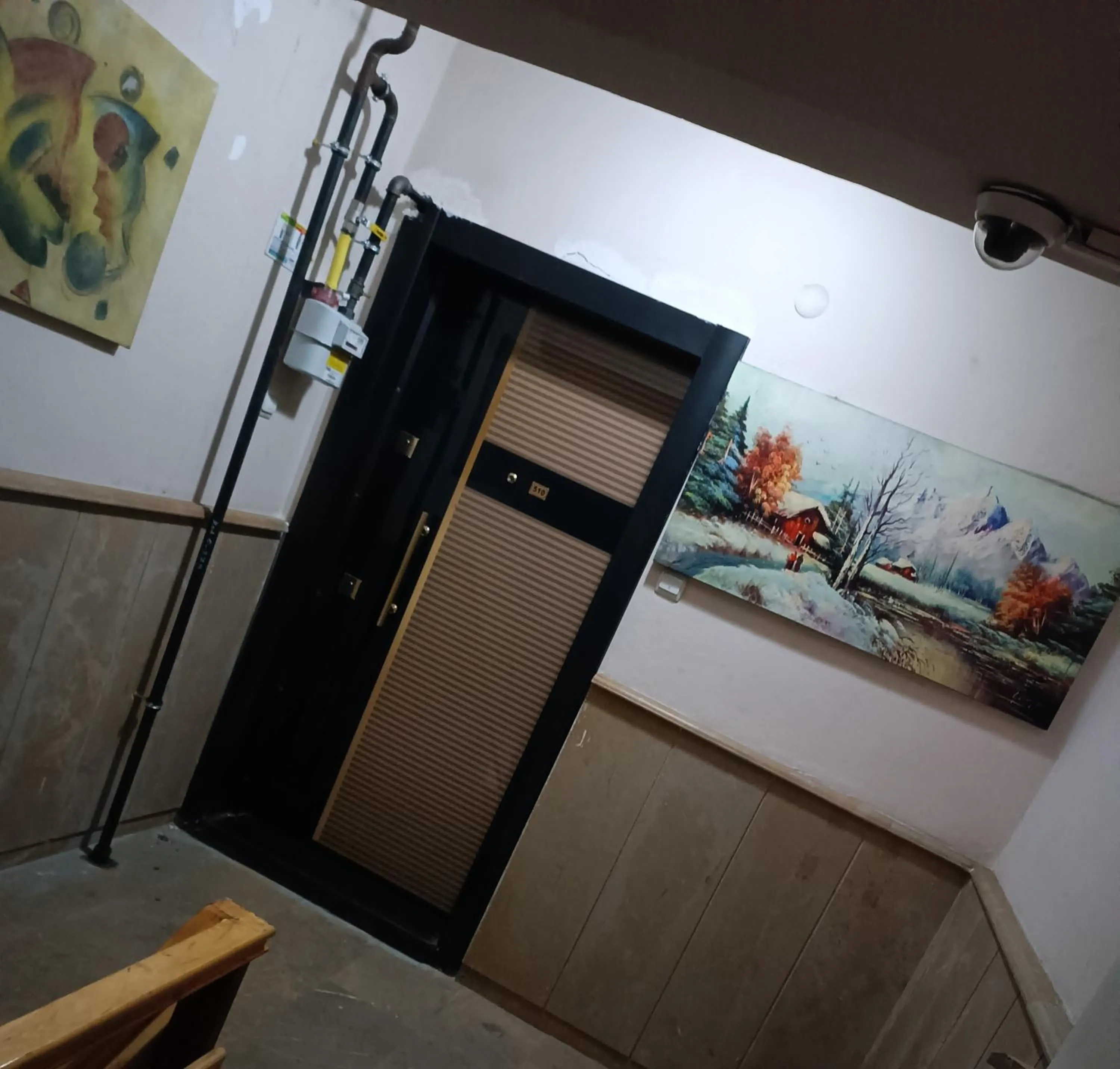 Property building in Kule Apart