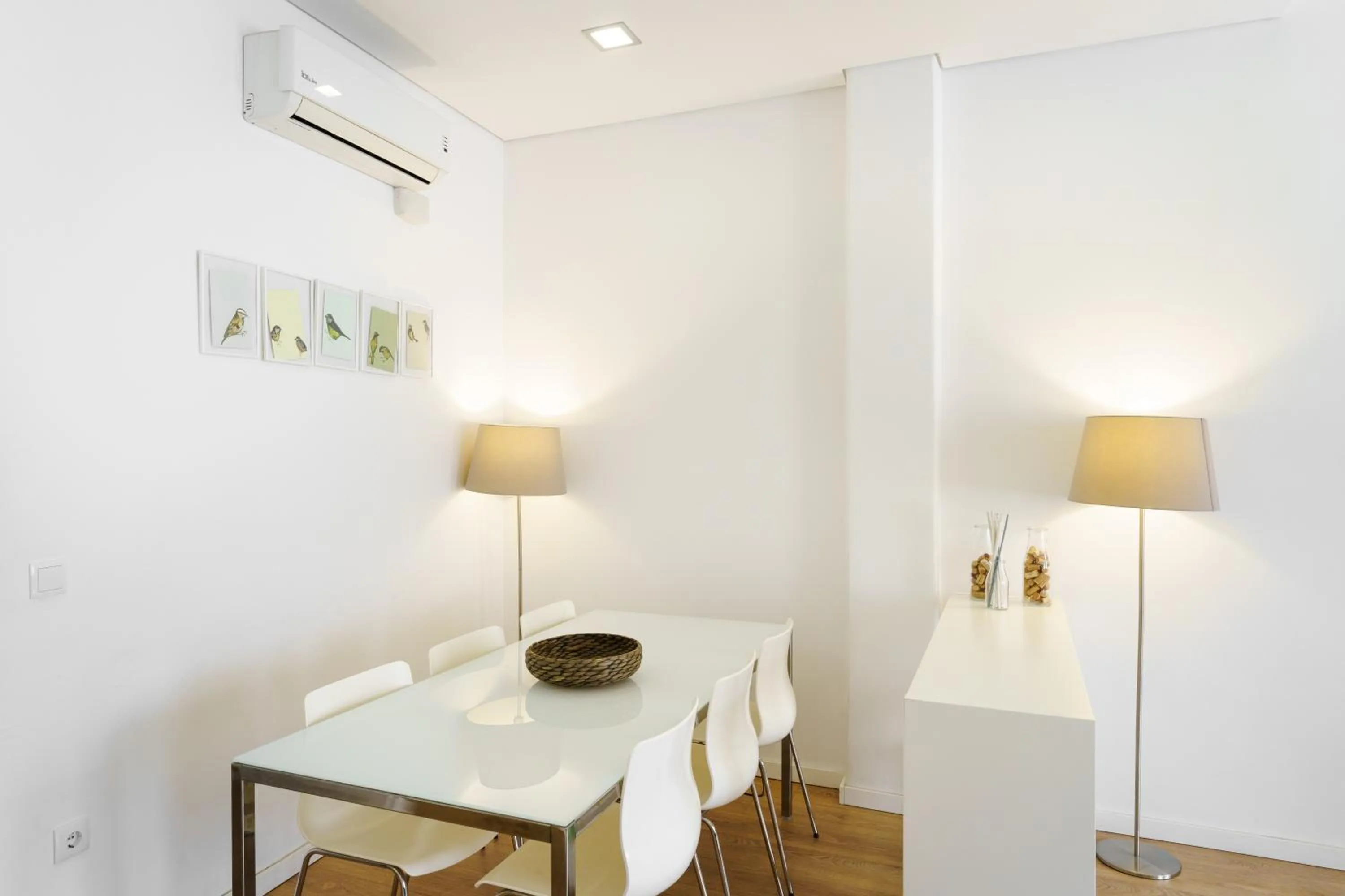 Seating area in Feel Porto Historical Apartments