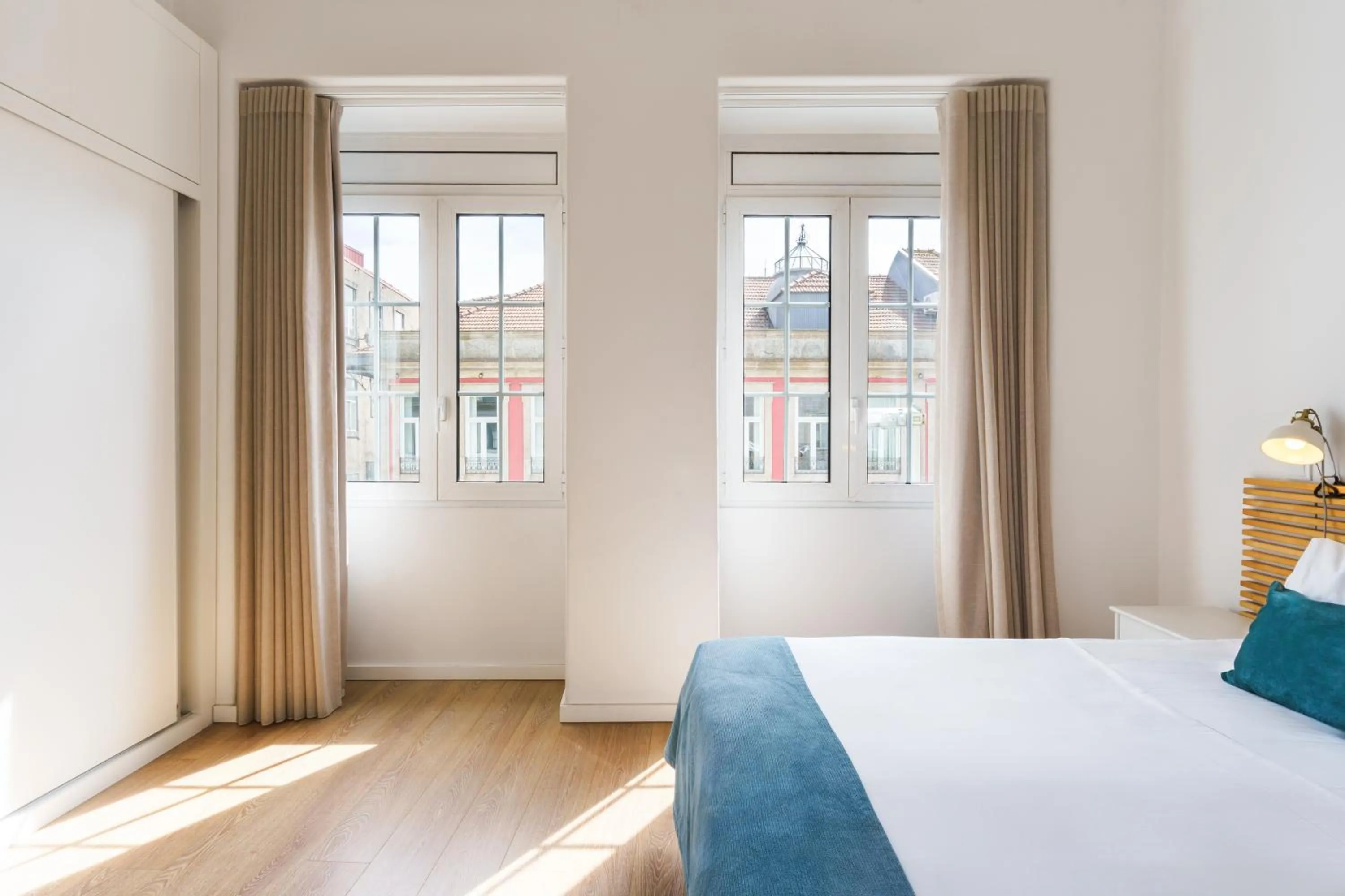 Bed in Feel Porto Historical Apartments