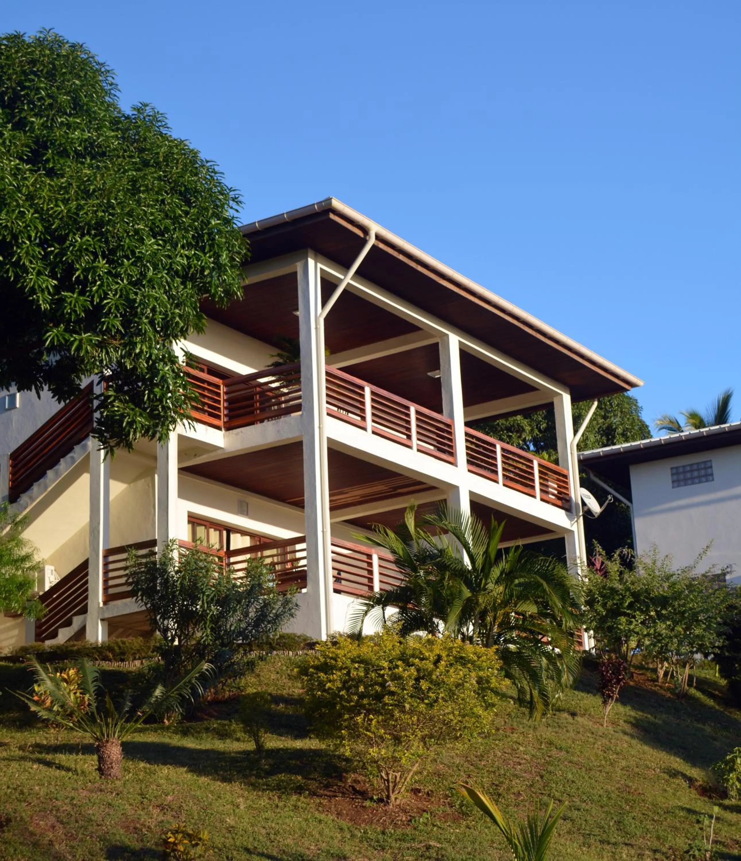 Property building in Hotel Mahita Tsara