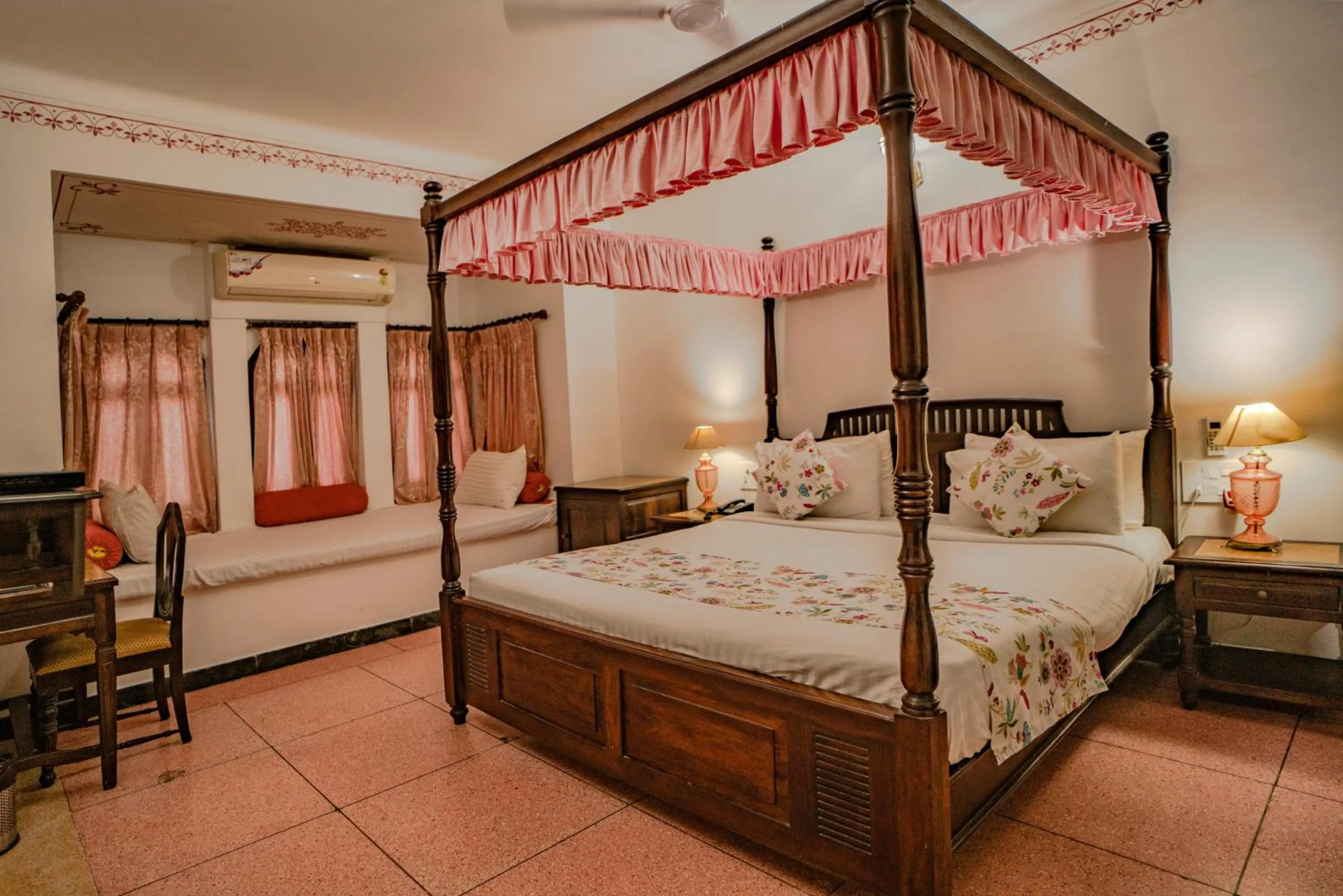 Bed in The Lavitra Lakeview Hotel