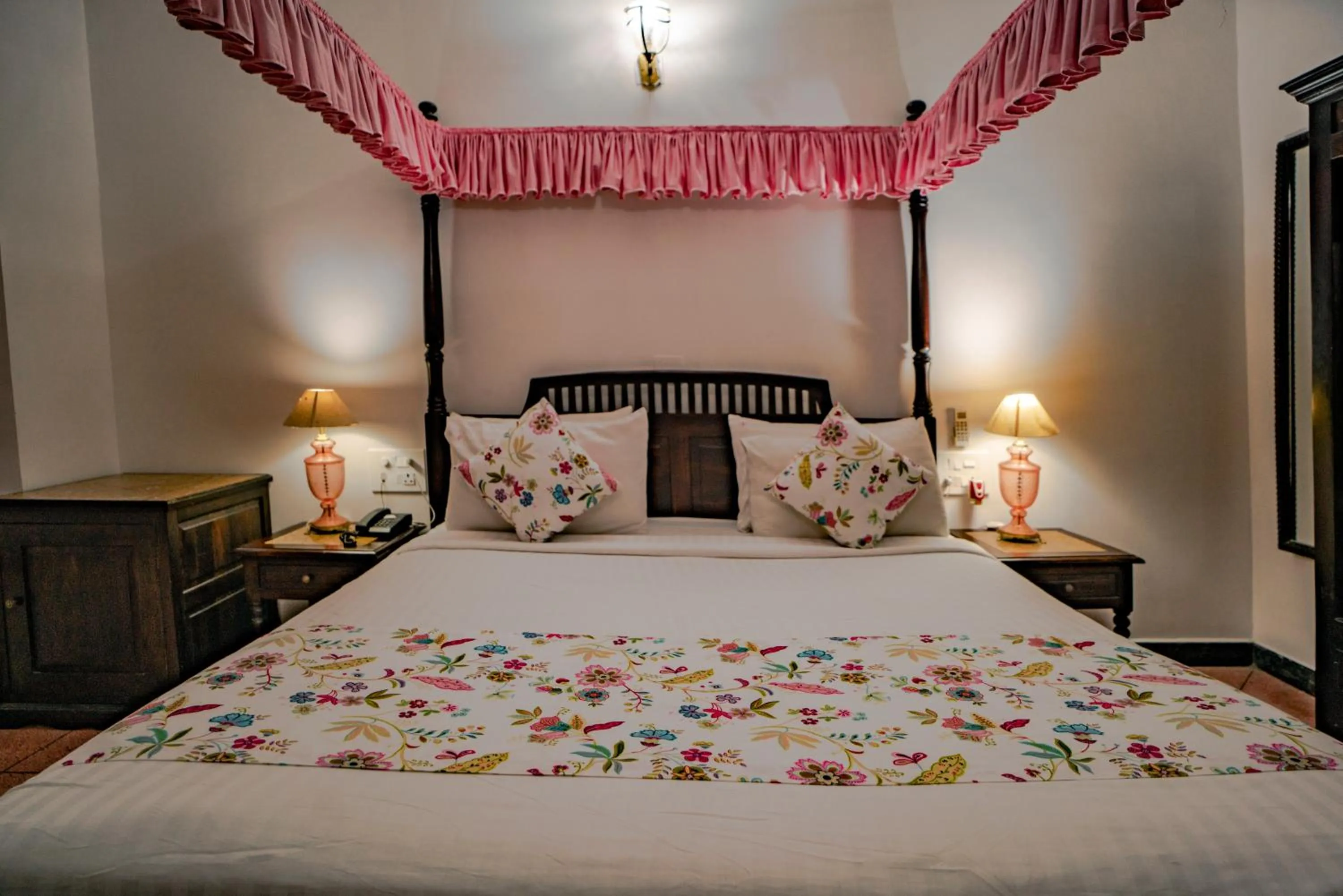 Bed in The Lavitra Lakeview Hotel