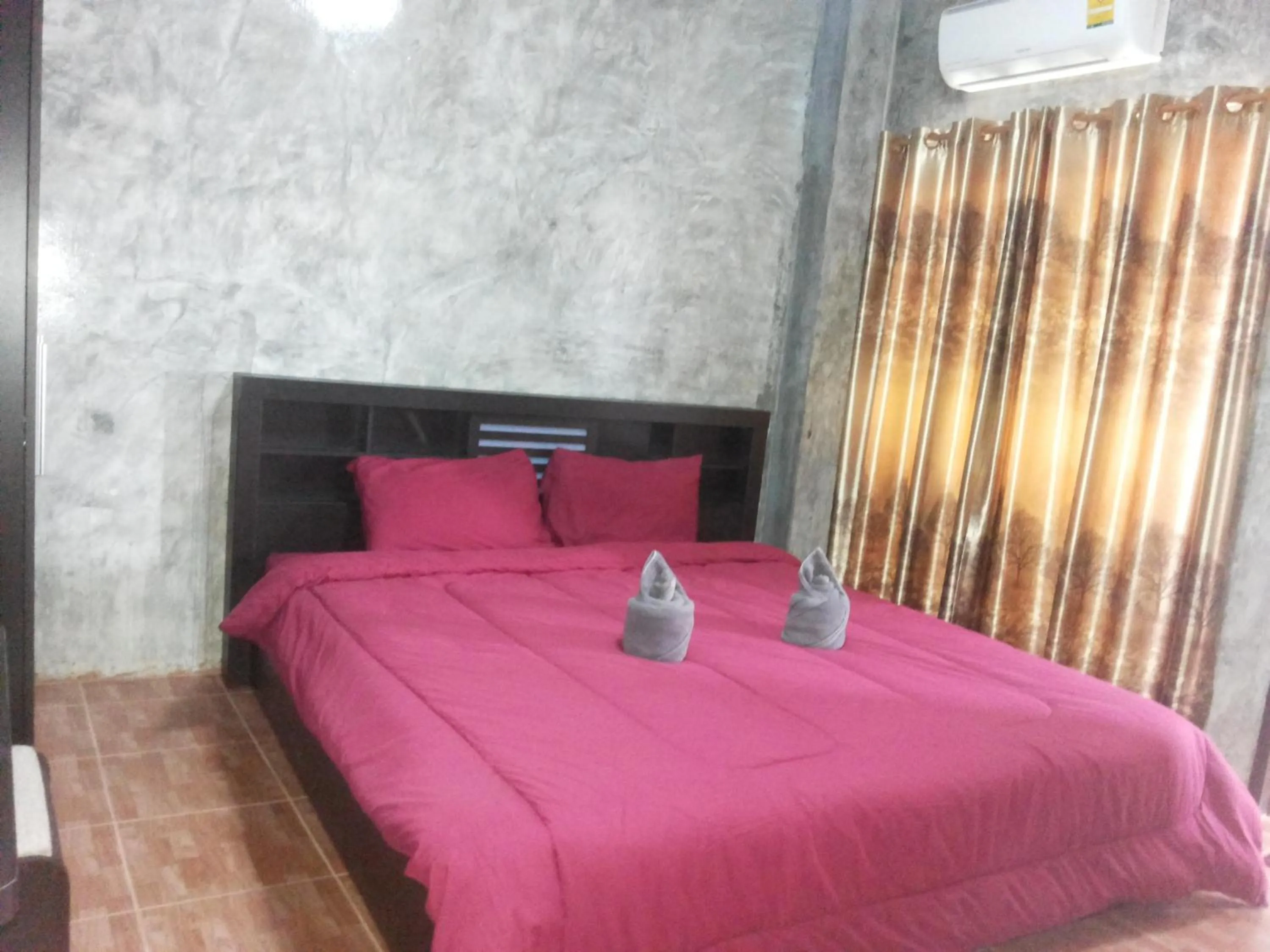 Other, Bed in Bansappoori