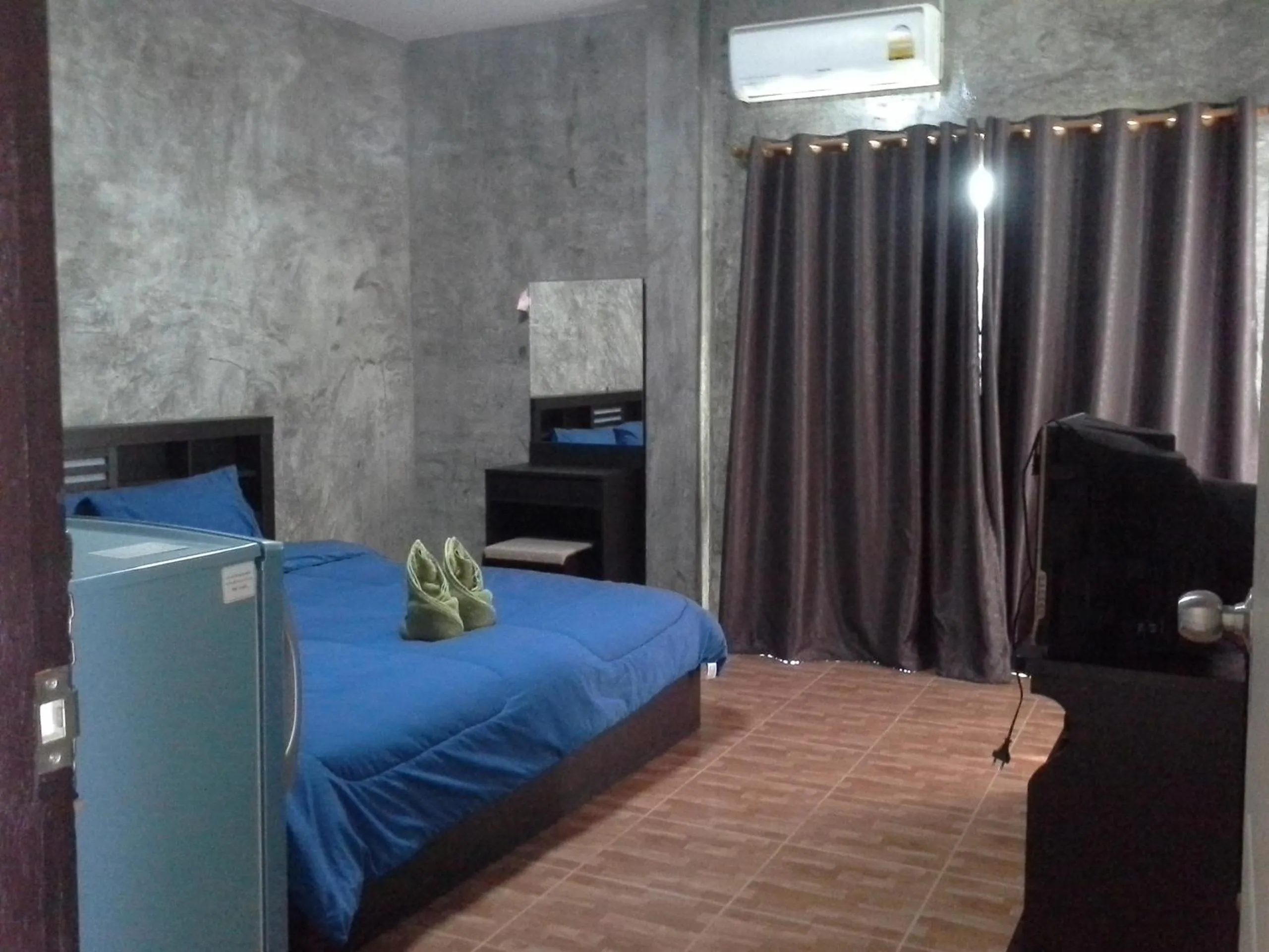 Facade/entrance, Bed in Bansappoori