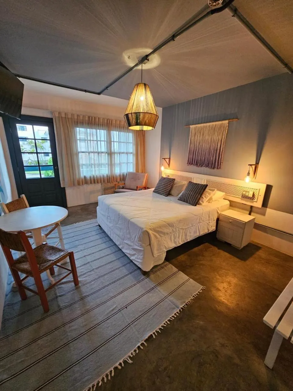 Photo of the whole room, Bed in Praia Mole Hotel