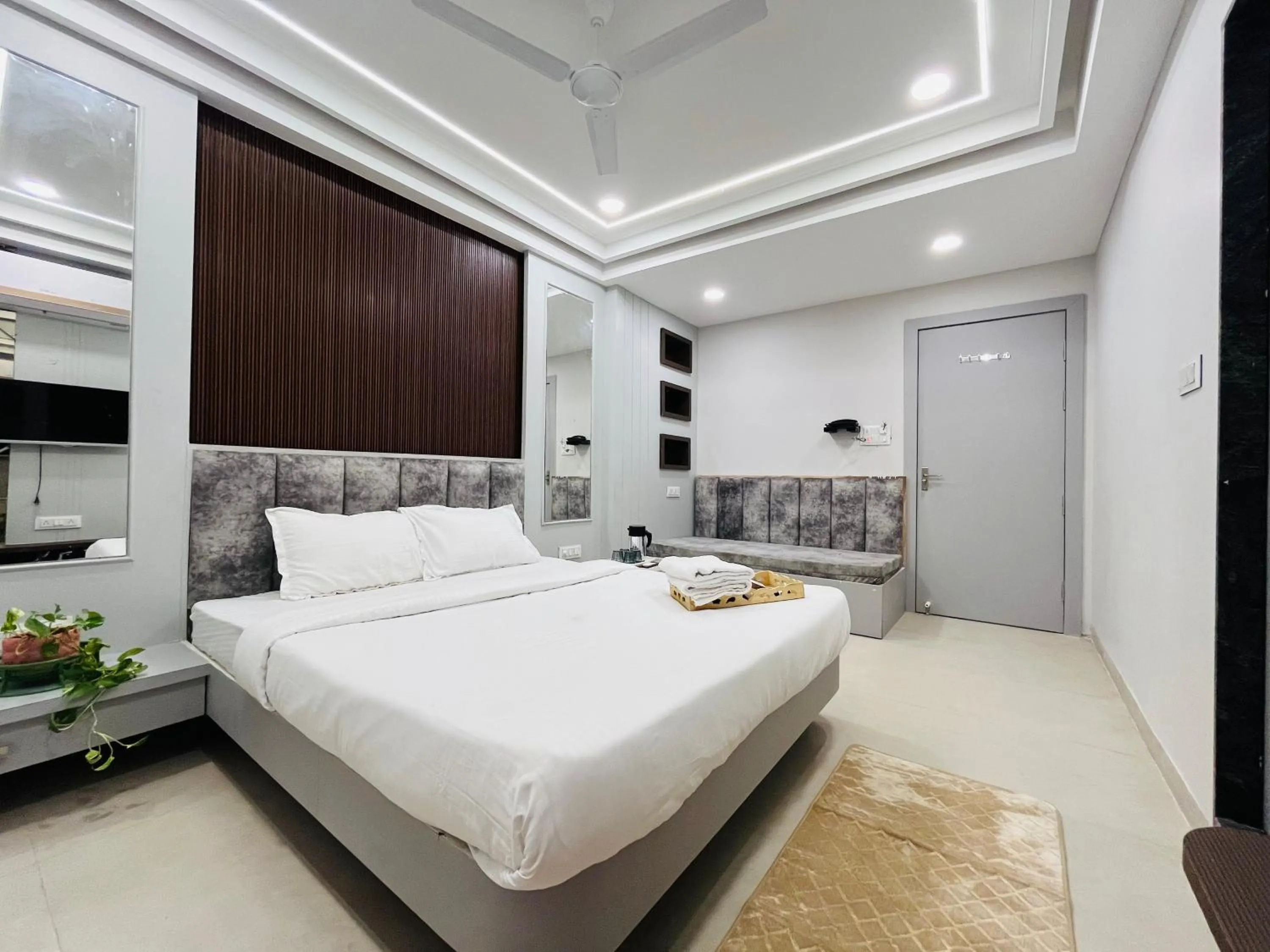 Bed in Hotel Padmawati Palace