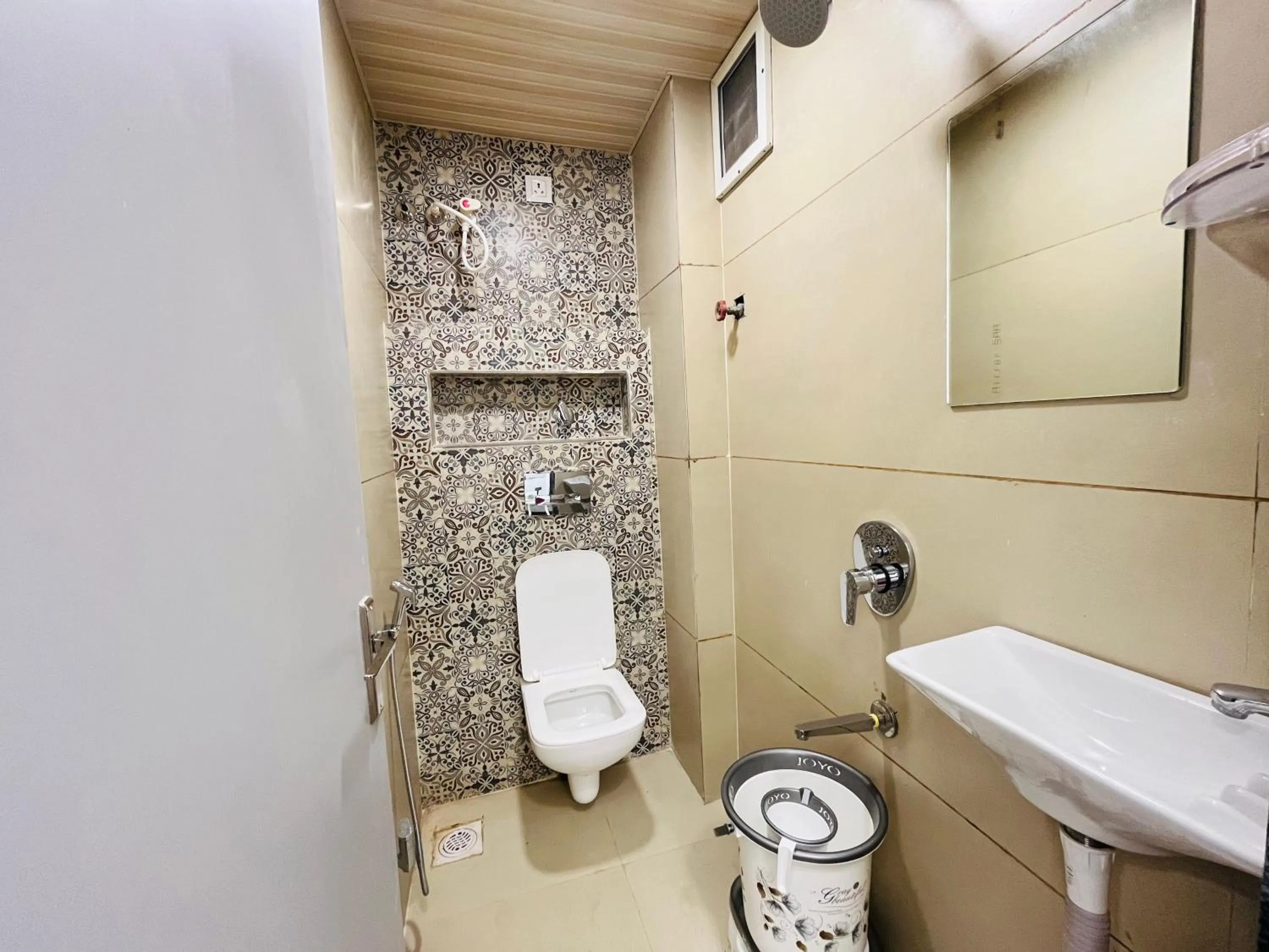 Bathroom in Hotel Padmawati Palace