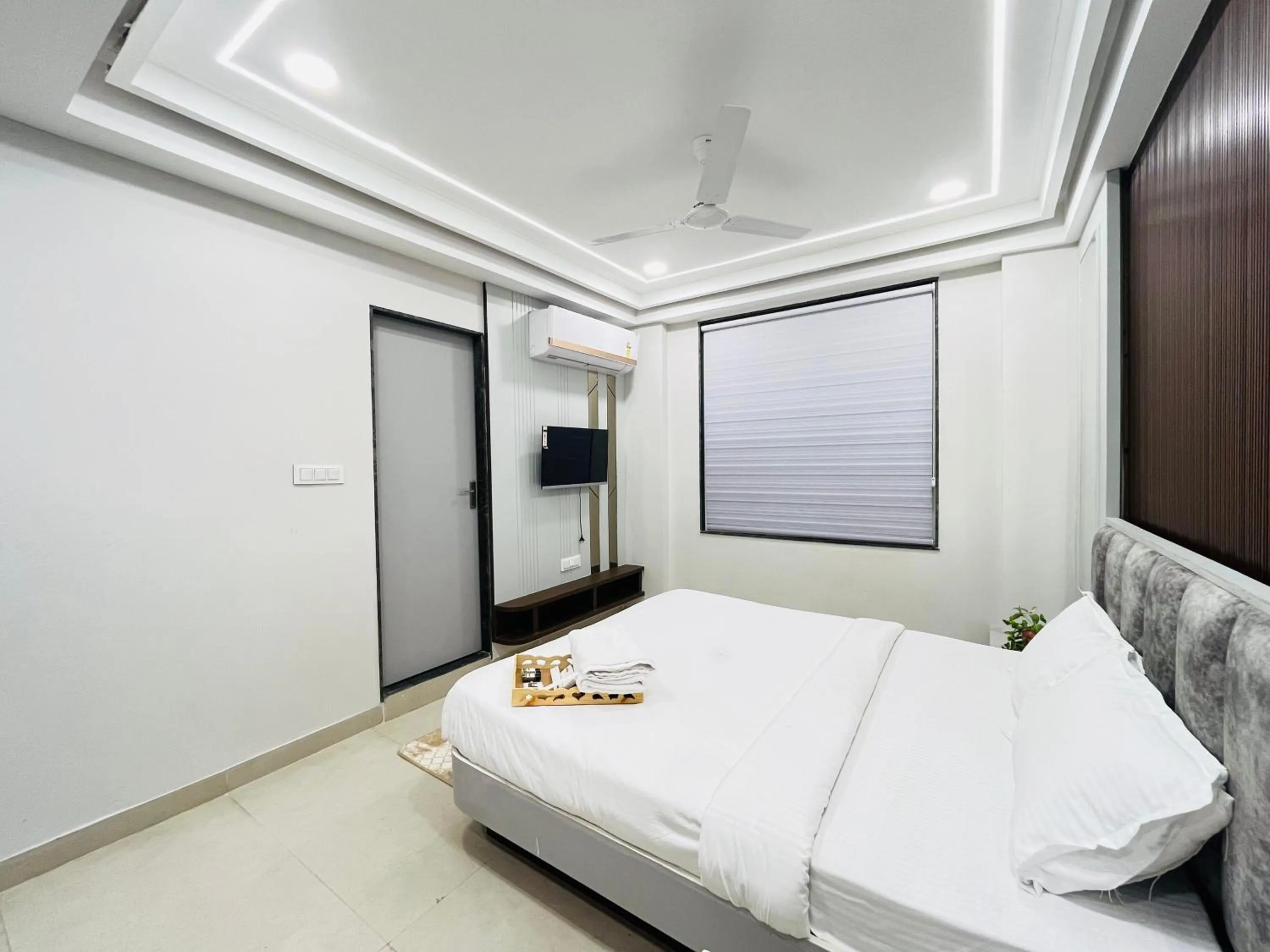 Bed in Hotel Padmawati Palace