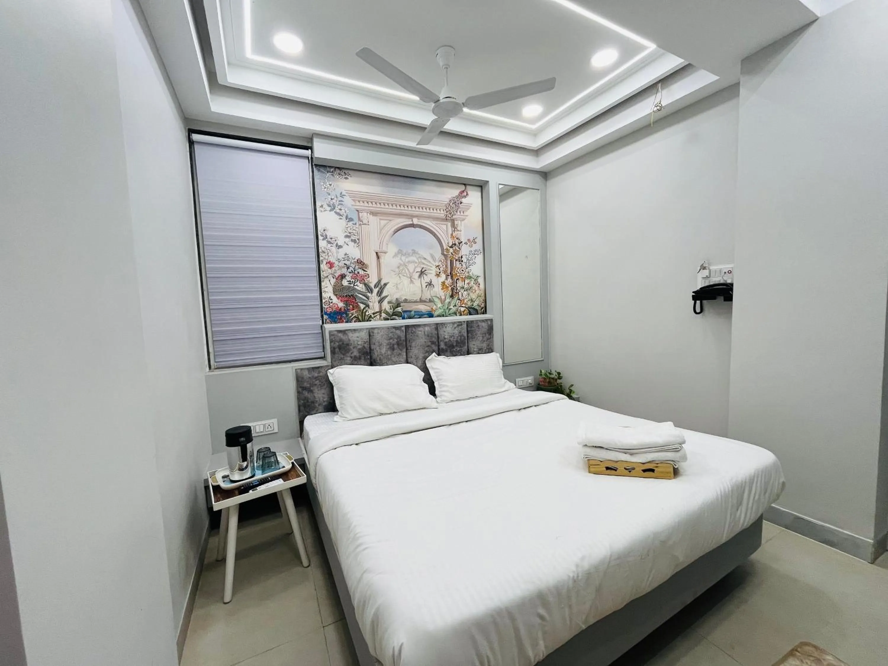 Bed in Hotel Padmawati Palace