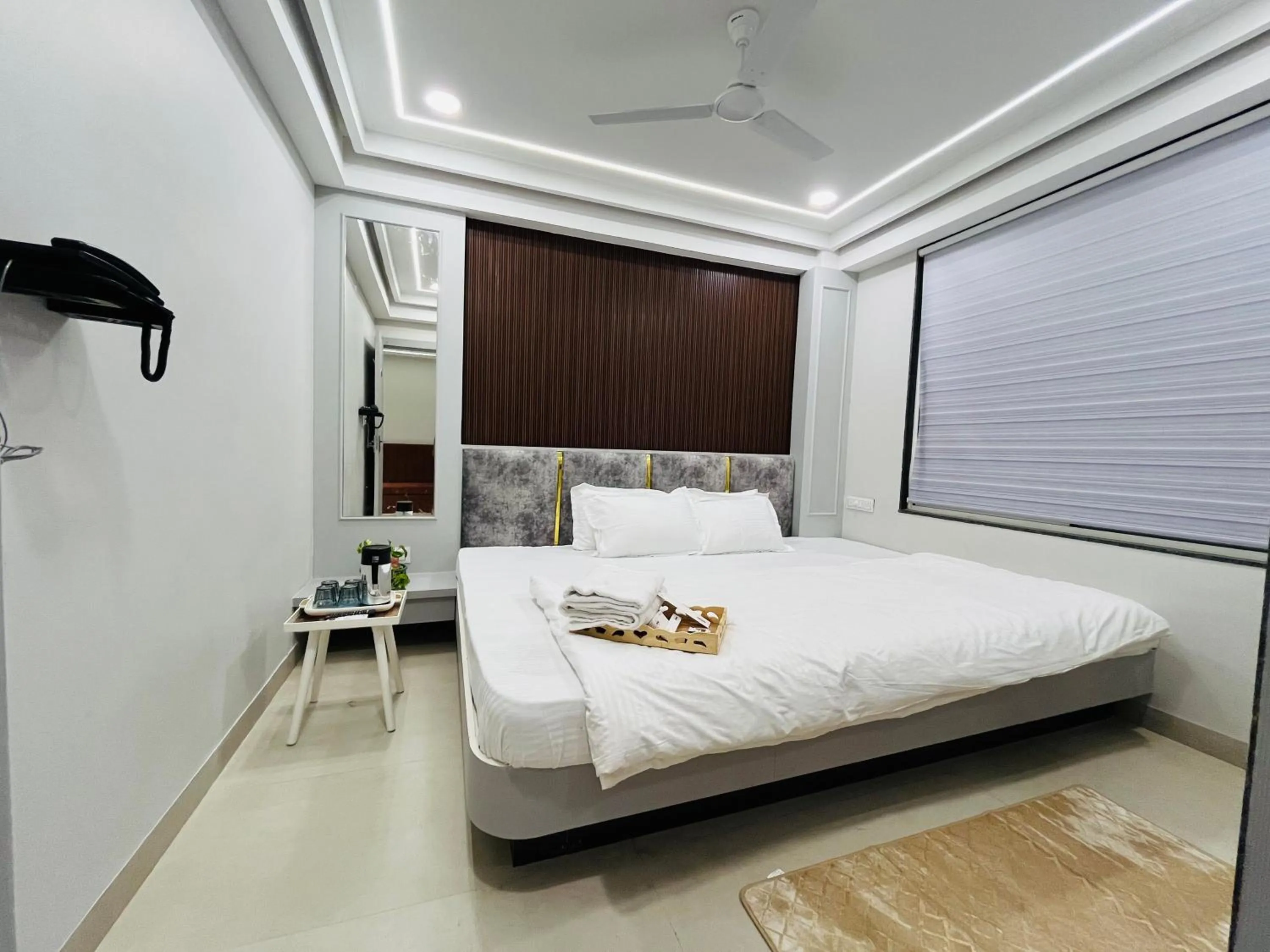 Bed in Hotel Padmawati Palace