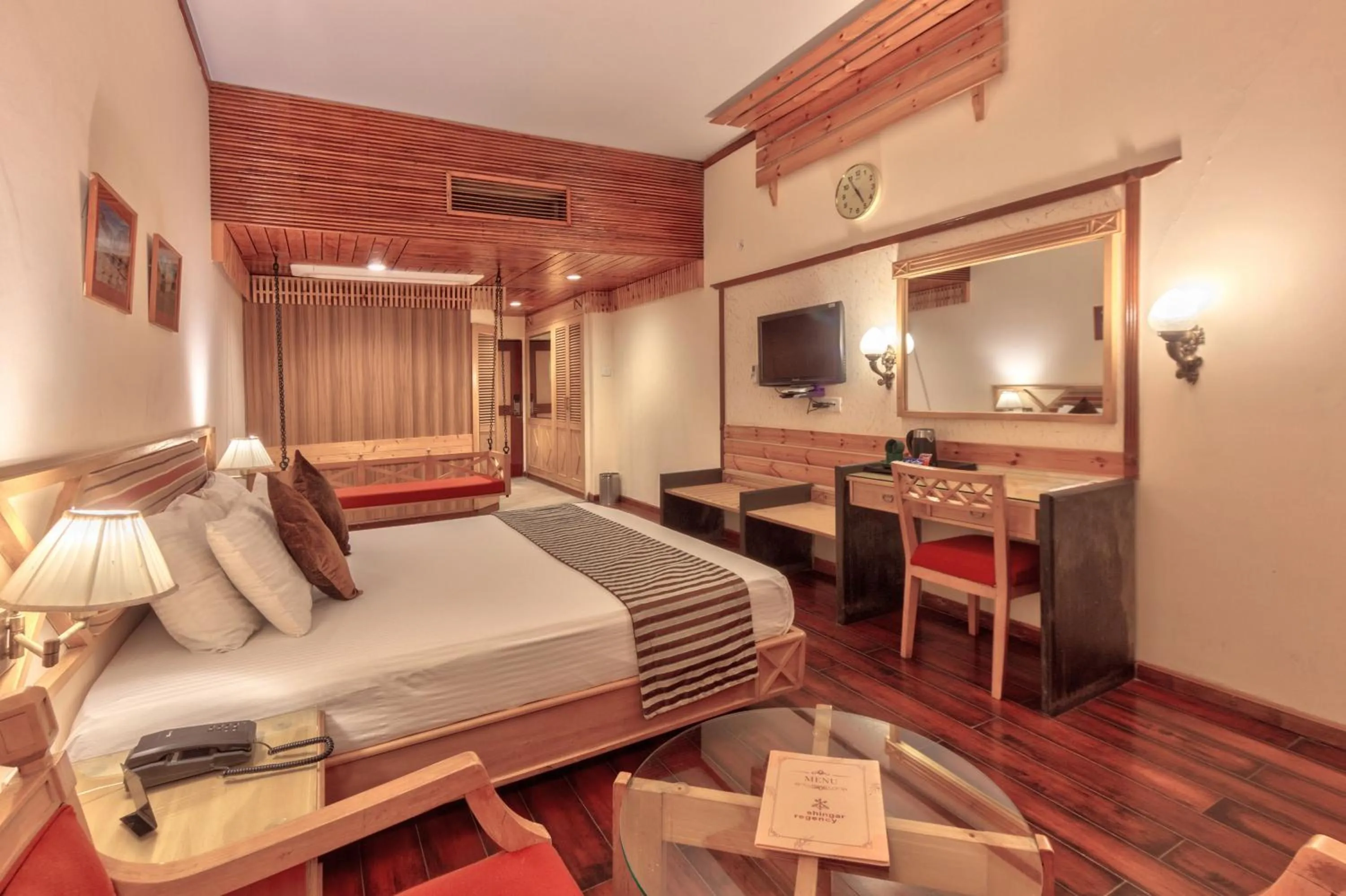 Bed in Shingar Regency